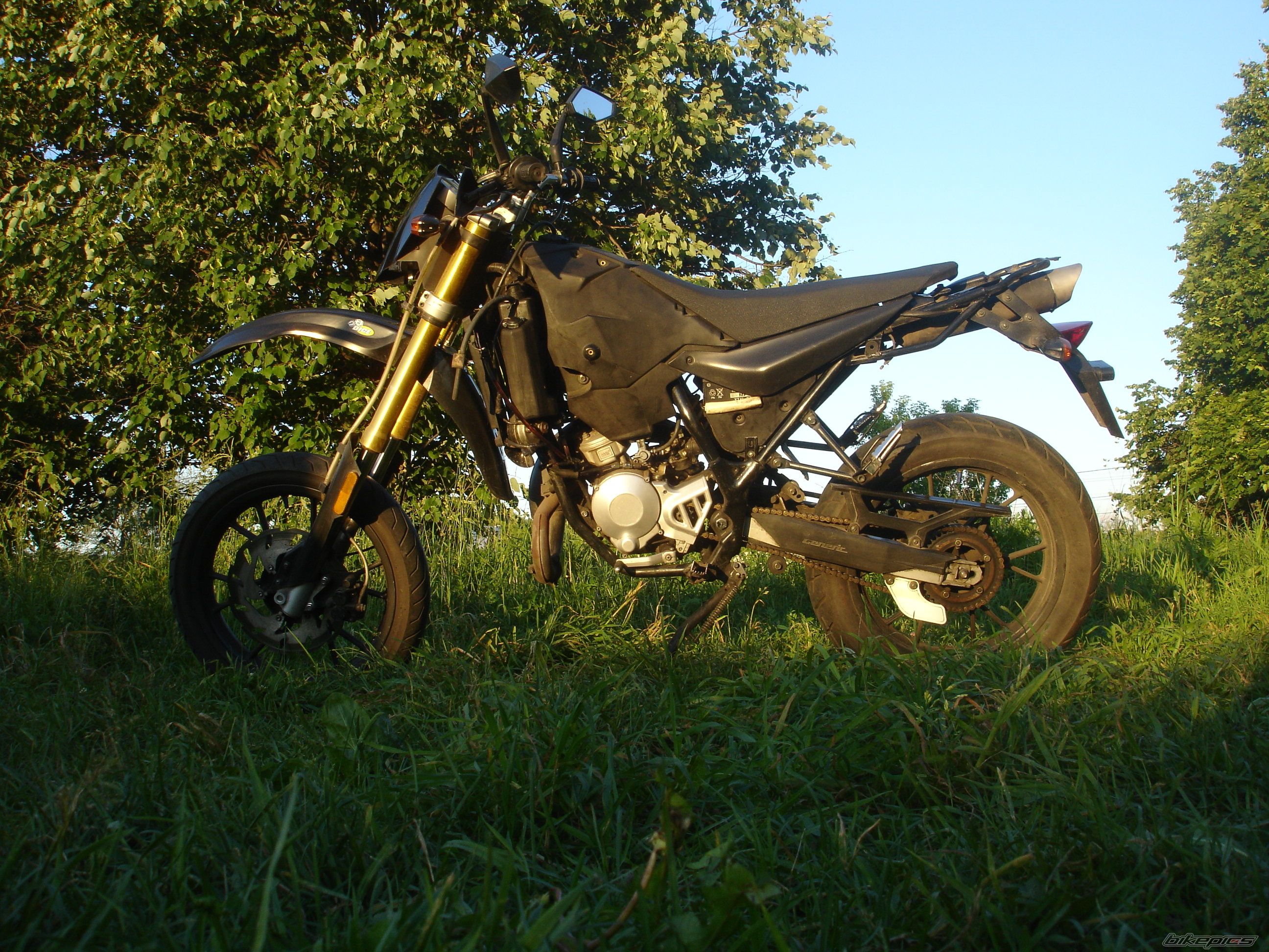 Photo 2243738