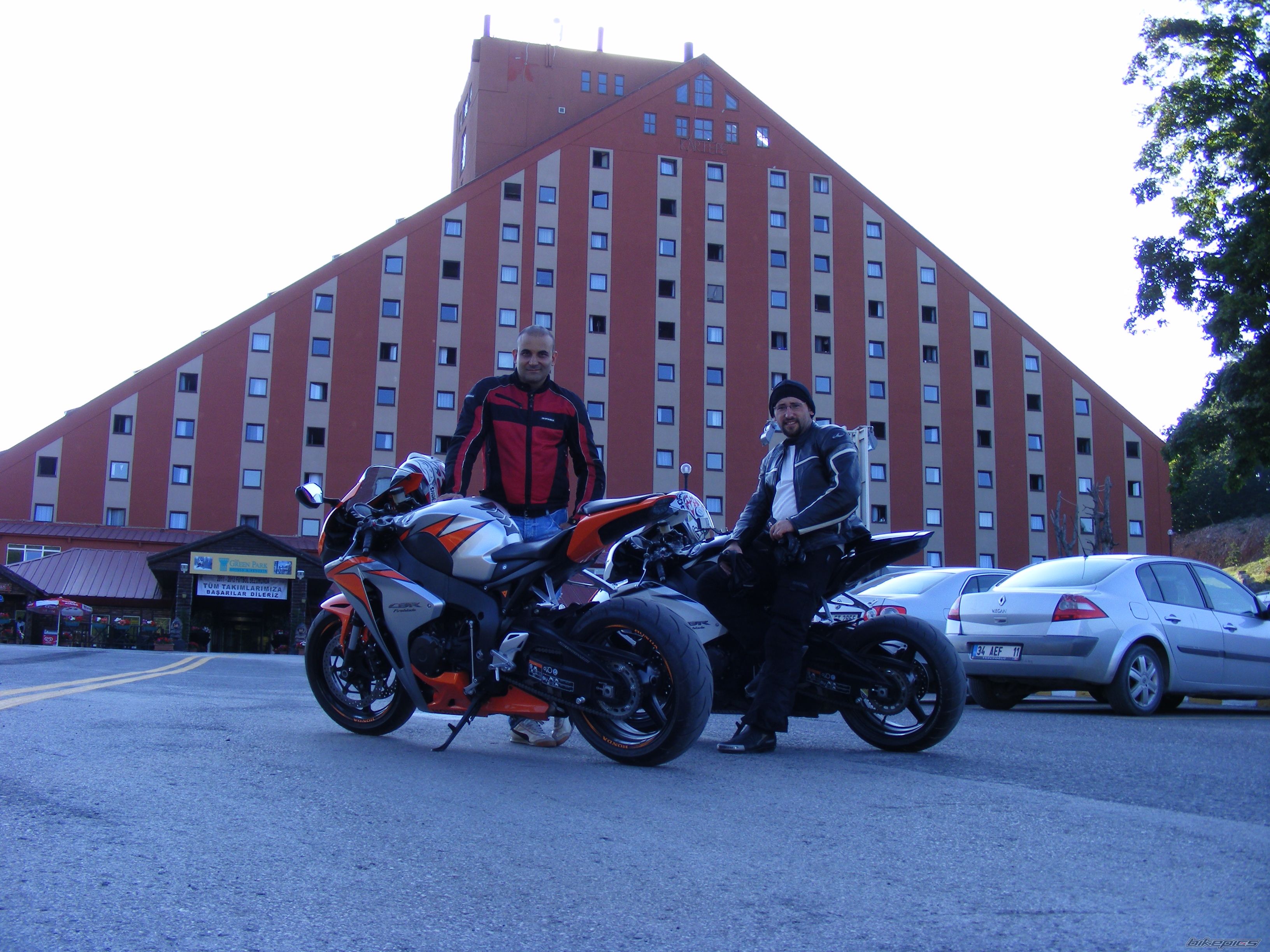 Photo 2243805