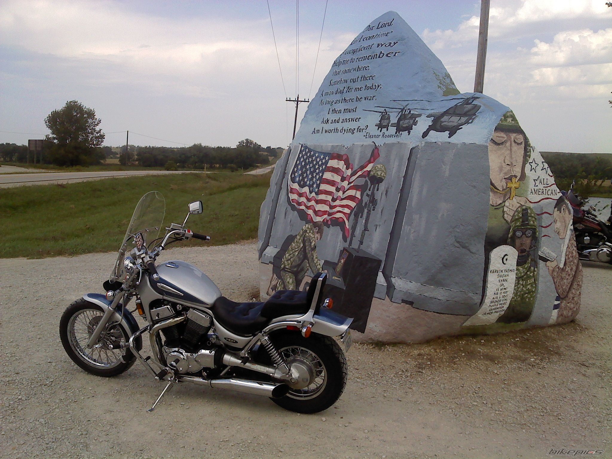 Photo 2243817