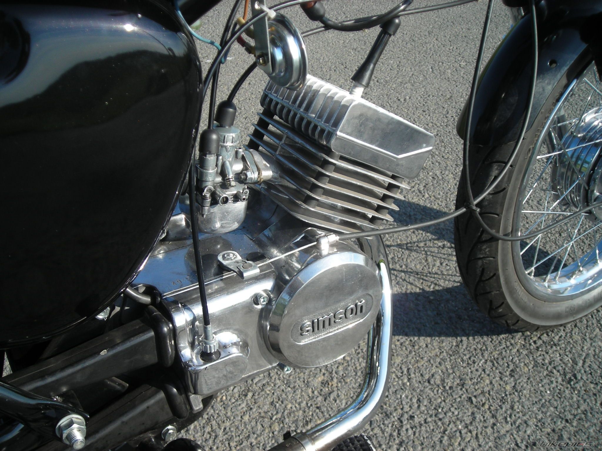 Photo 2243850