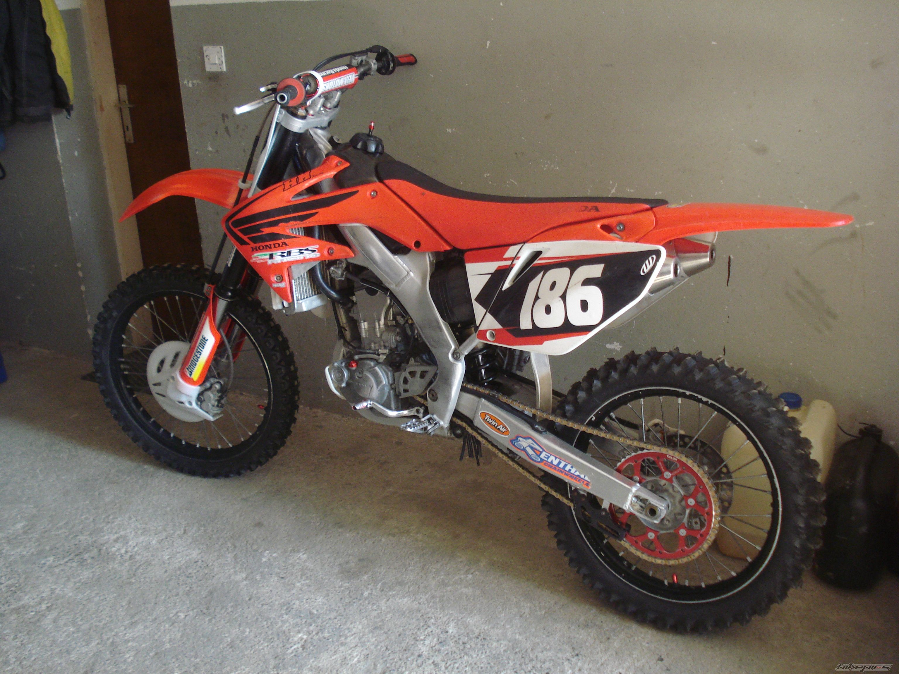 Photo 2243877