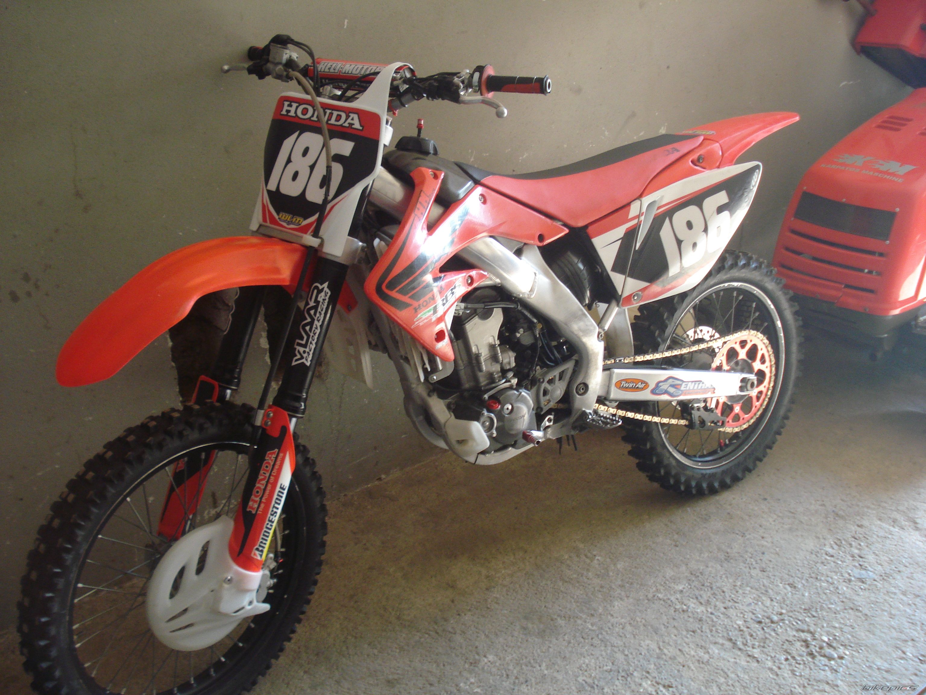 Bike Photo 2243881