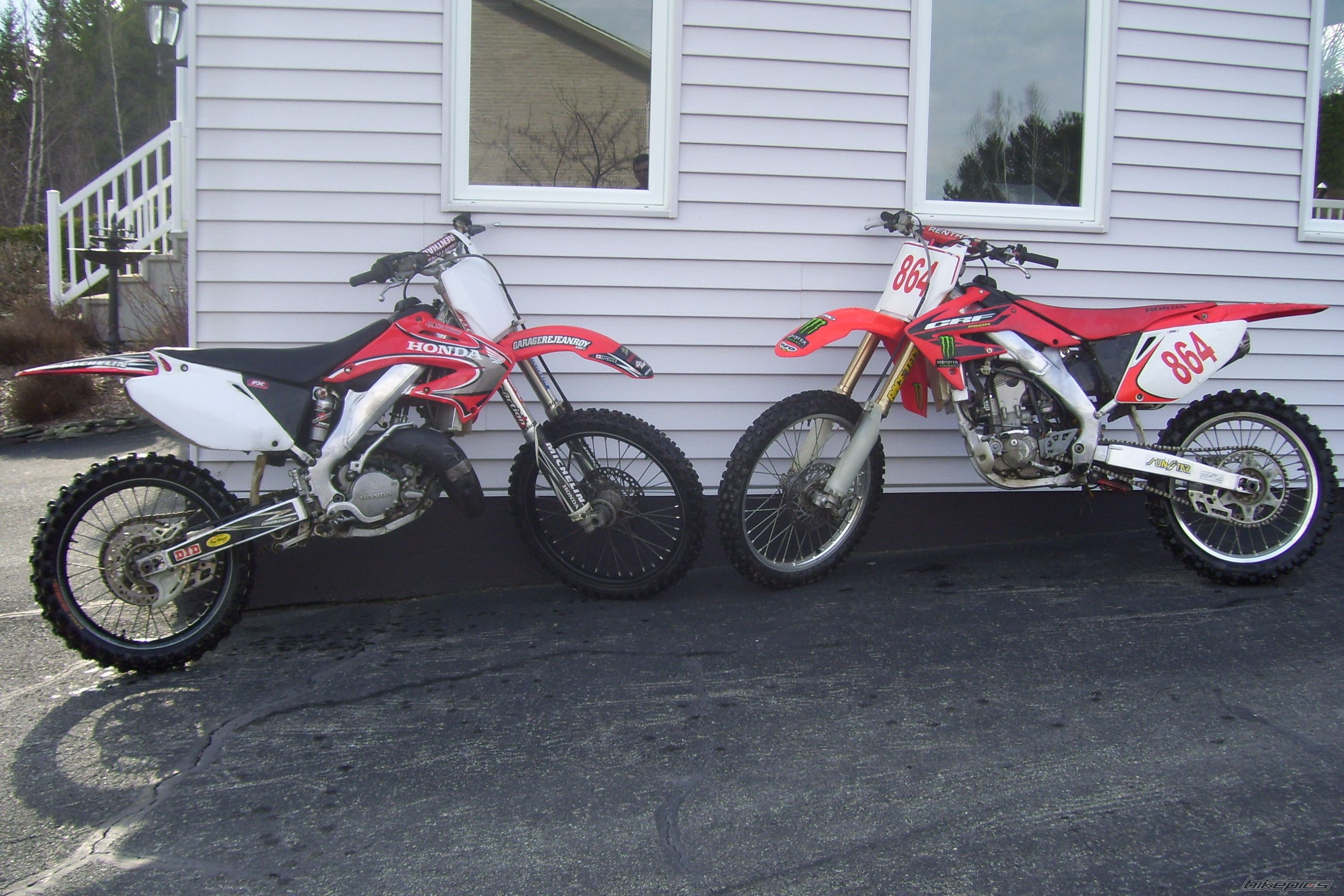 Photo 2243896