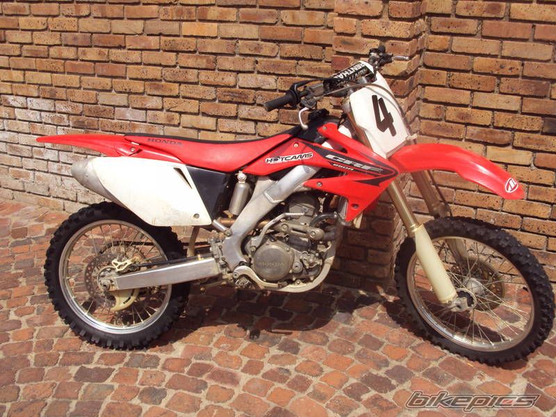 Photo 2243959