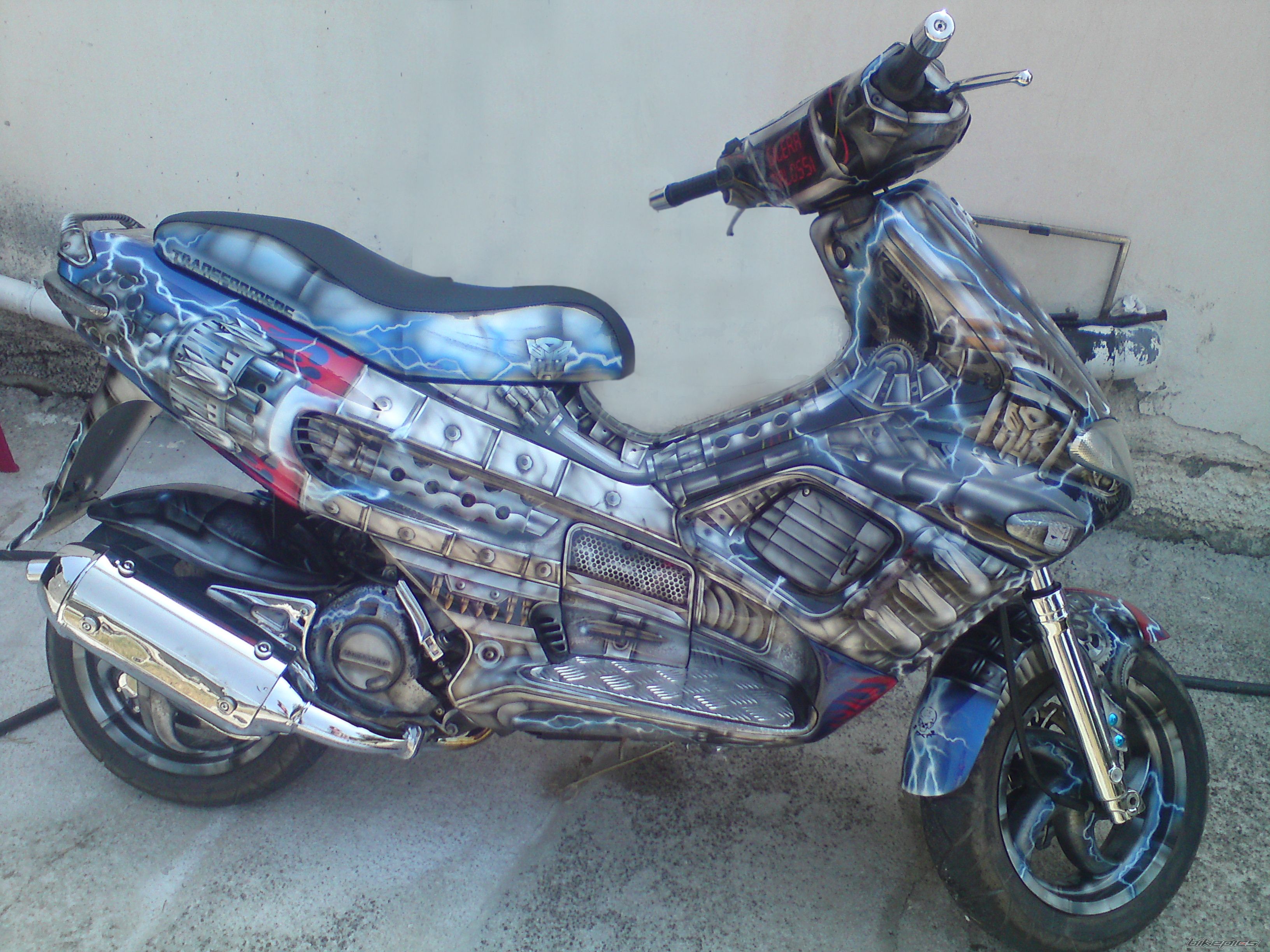 Photo 2243961