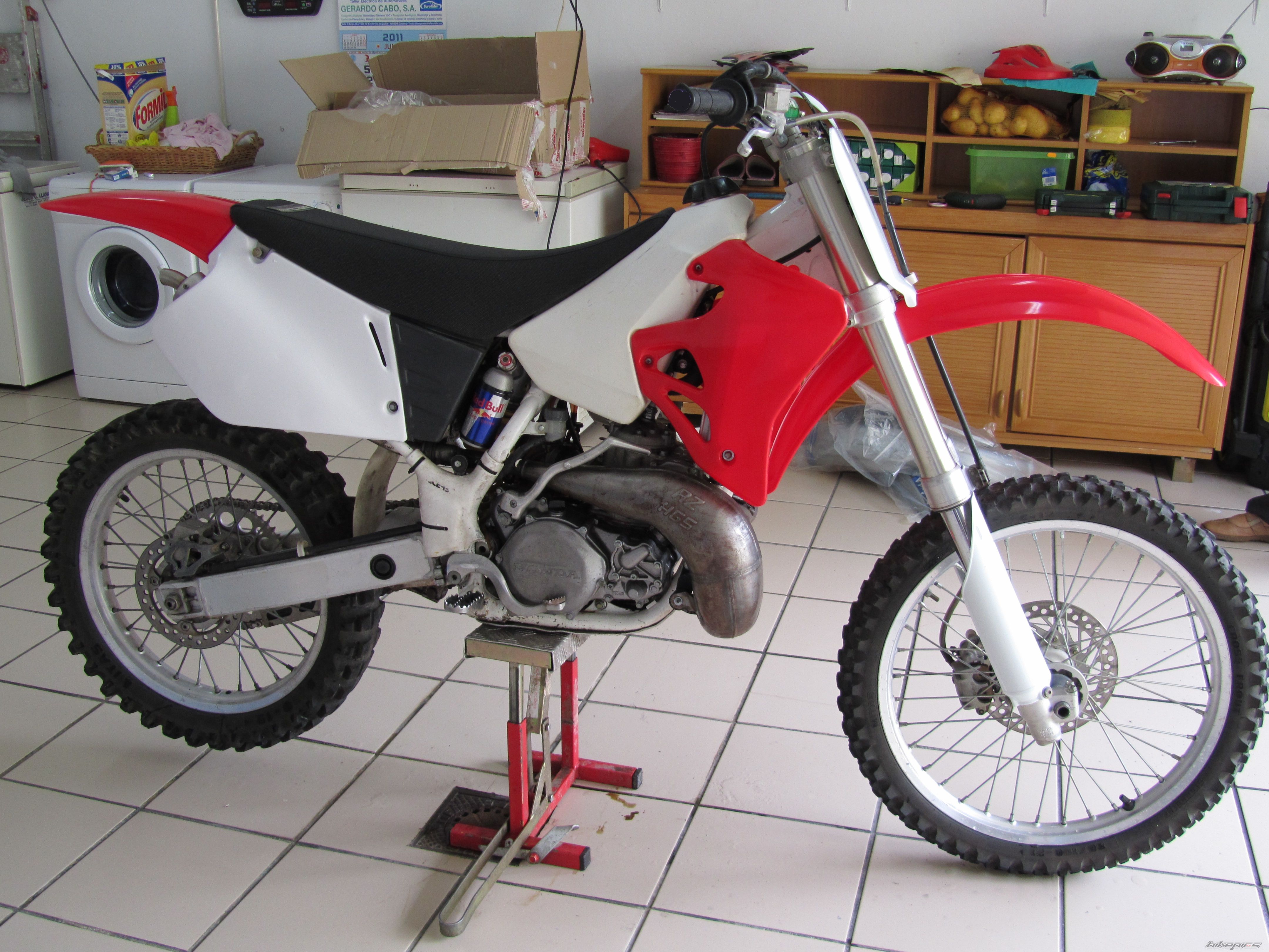 Photo 2243980