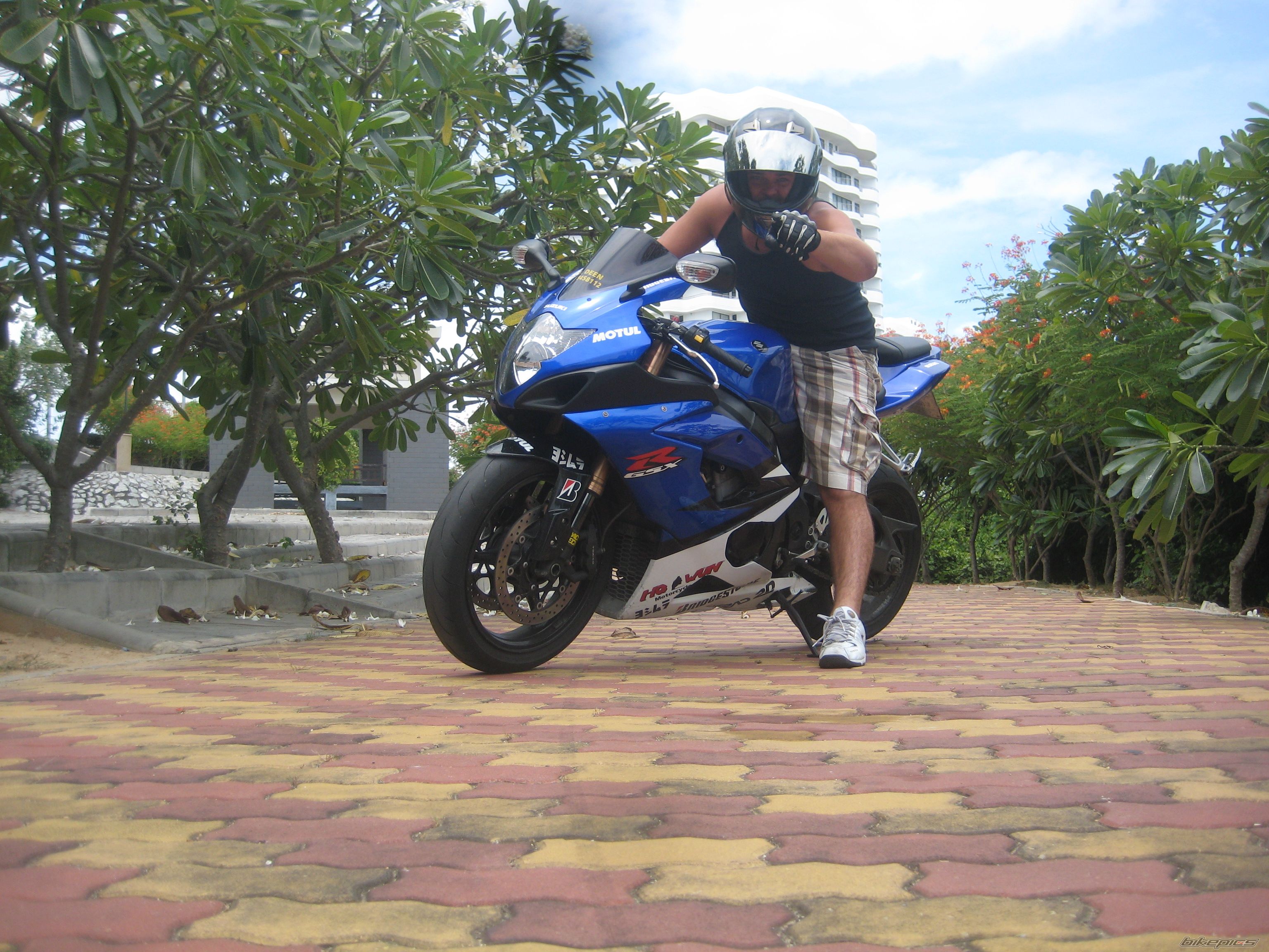 Bike Photo 2244095
