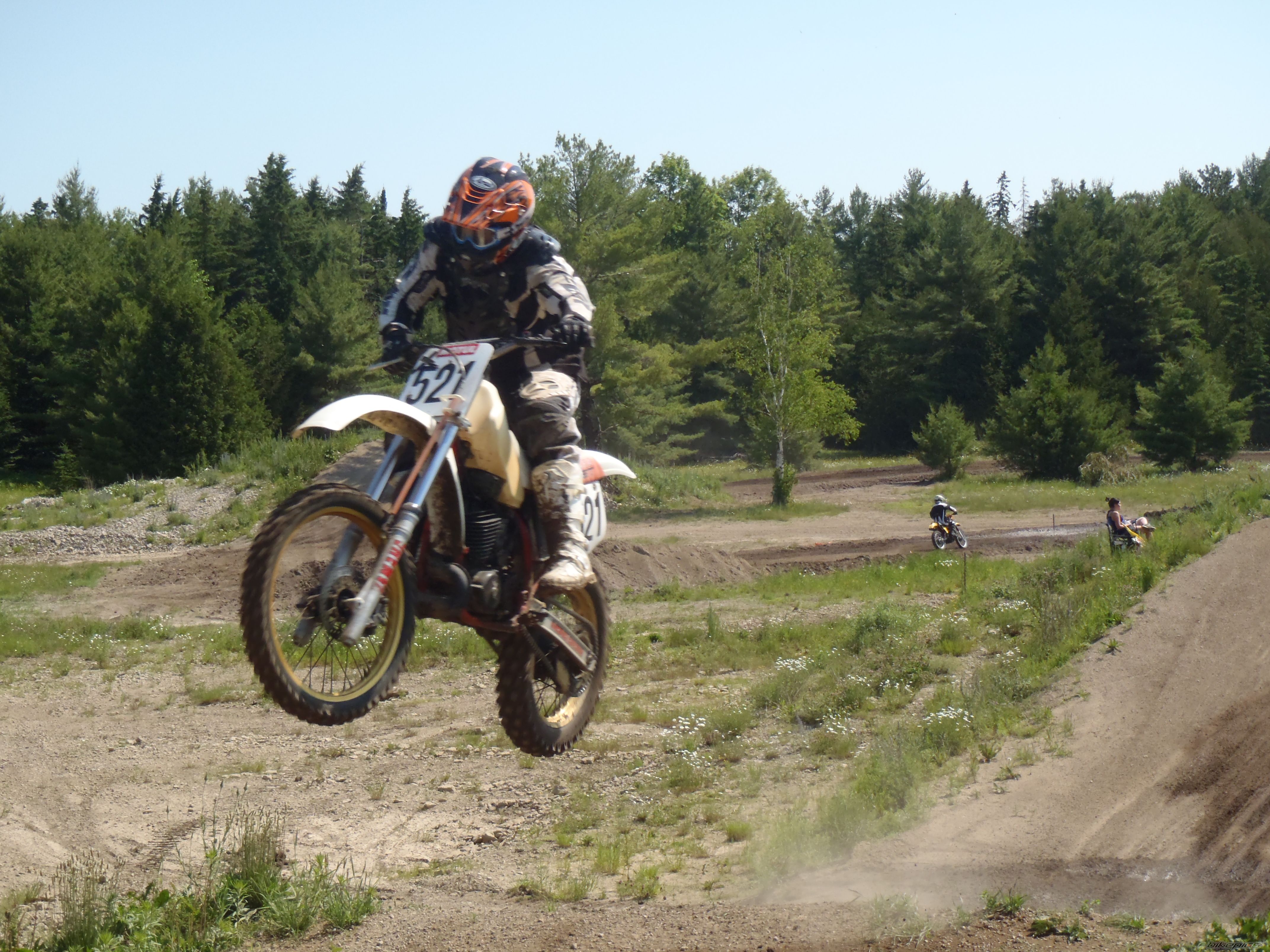 Photo 2244098