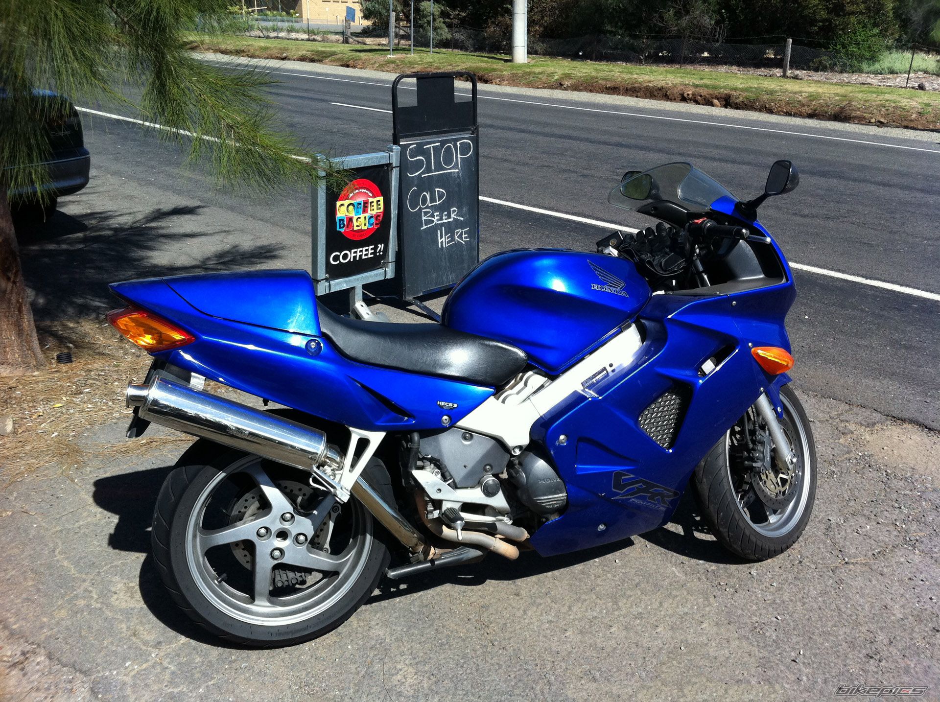 Photo 2244112
