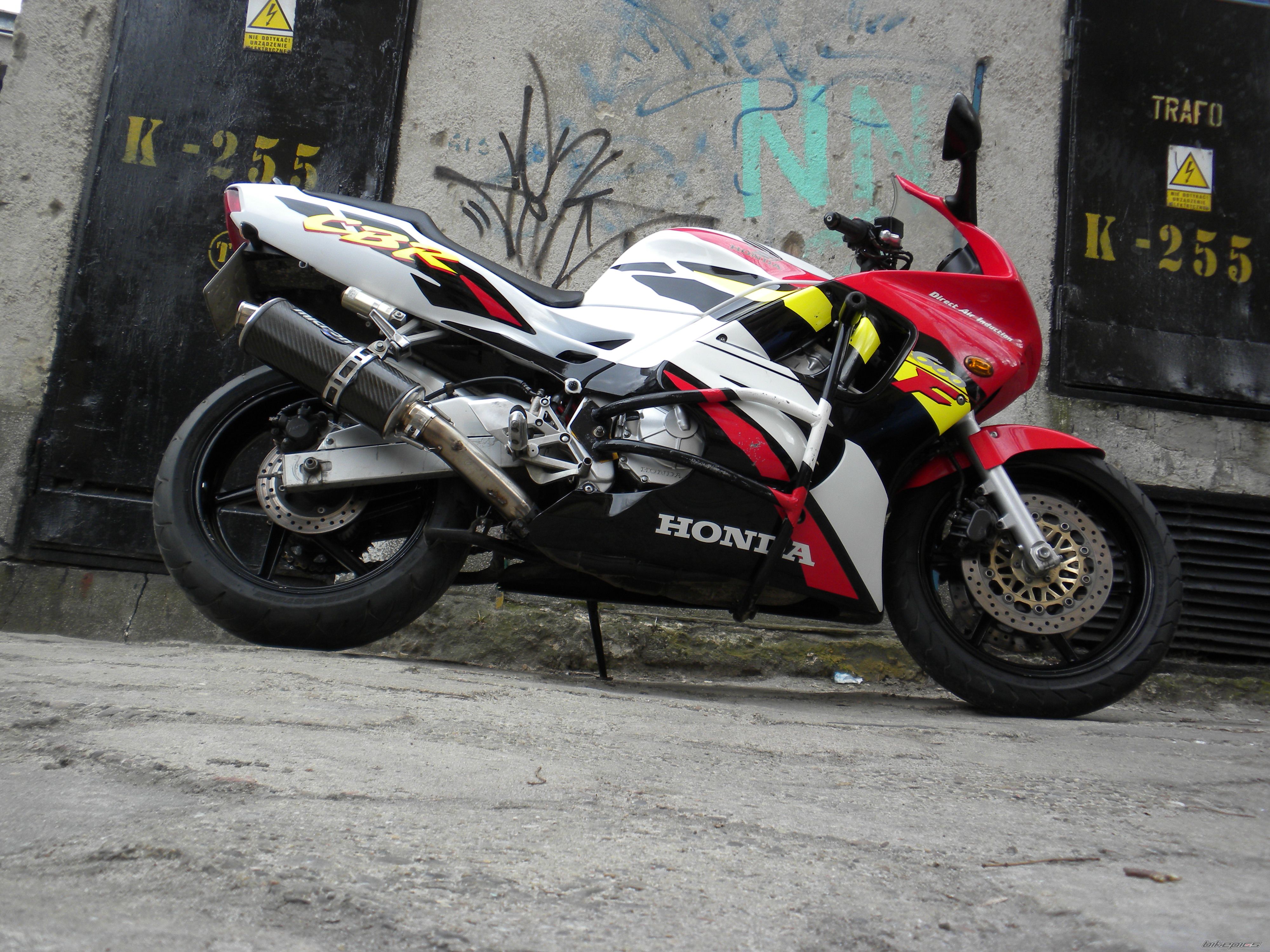 Photo 2244130