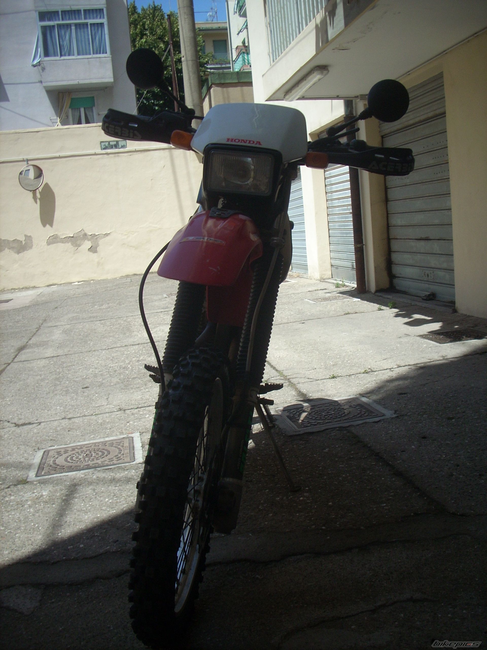 Photo 2244198