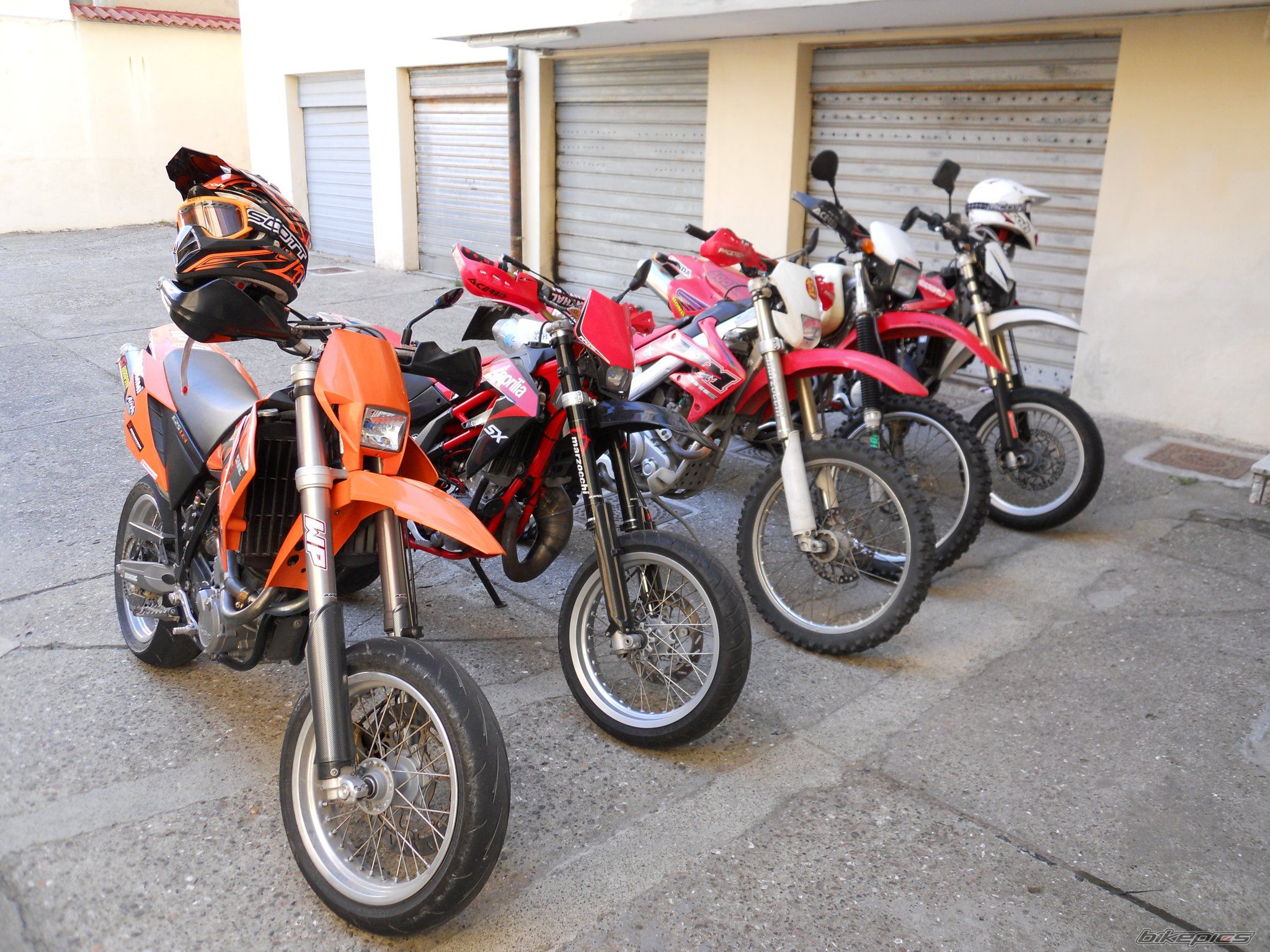 Photo 2244244