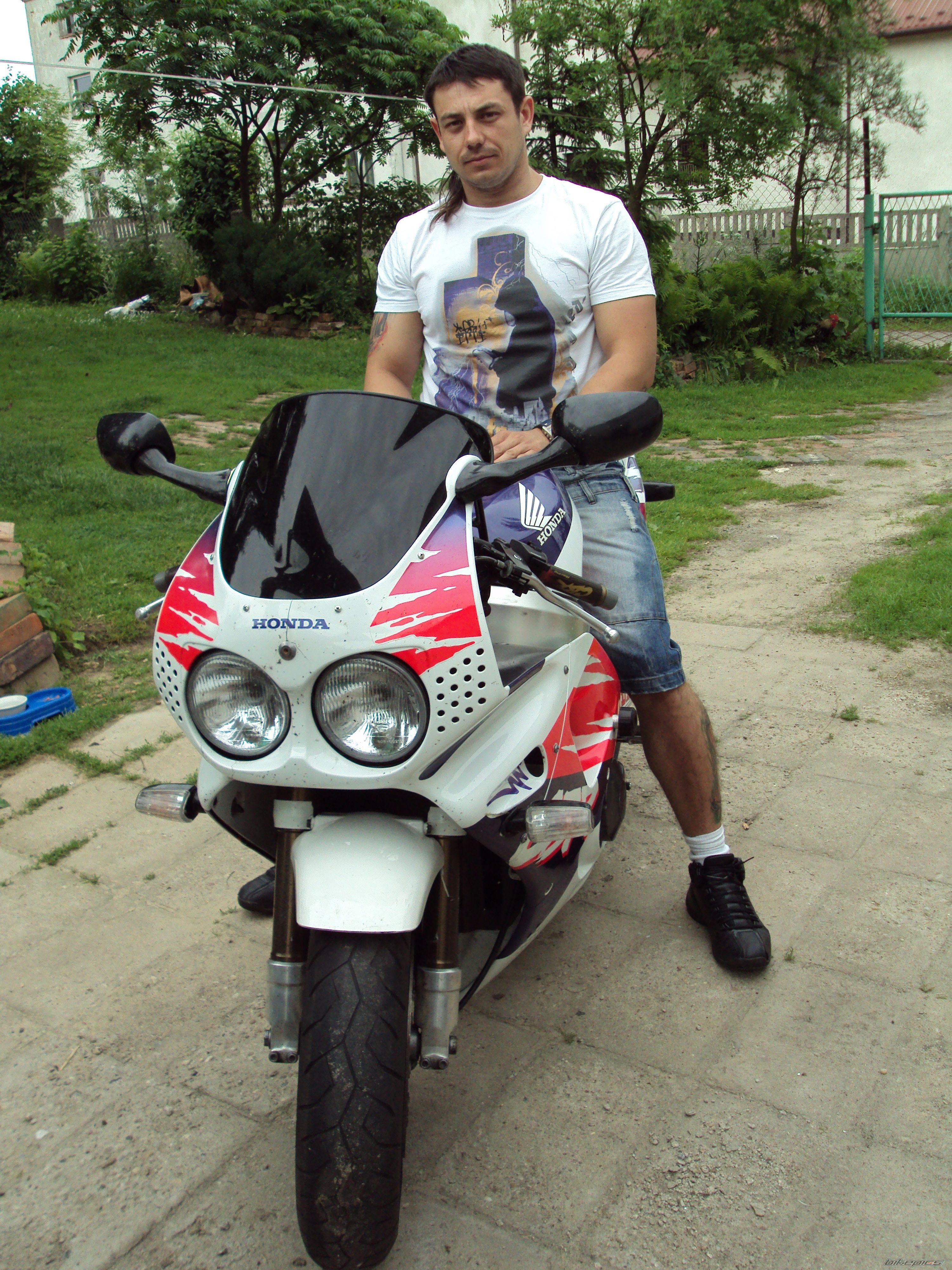 Bike Photo 2244303