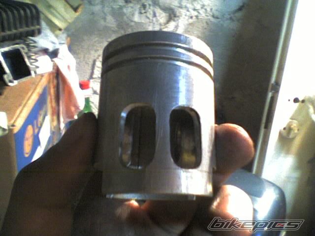 Photo 2244684