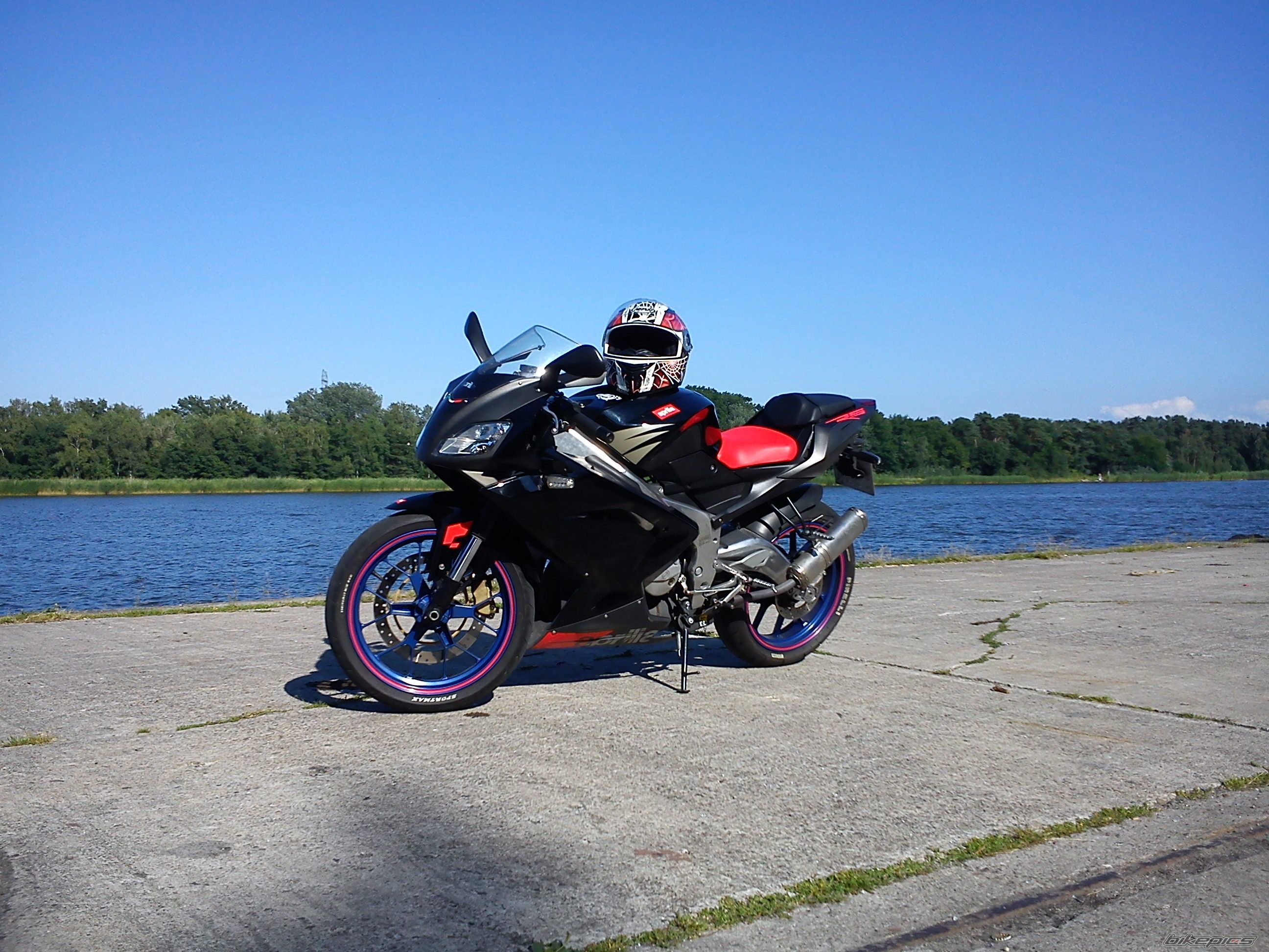 Bike Photo 2244828