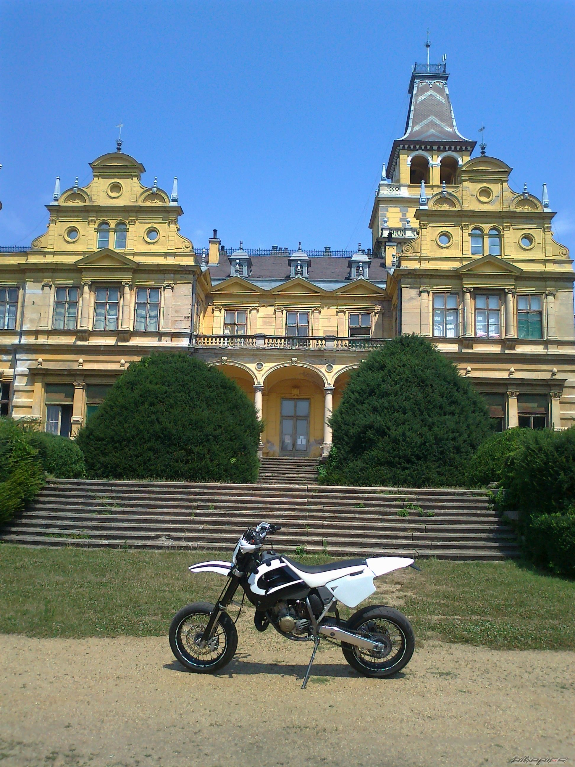 Photo 2244882