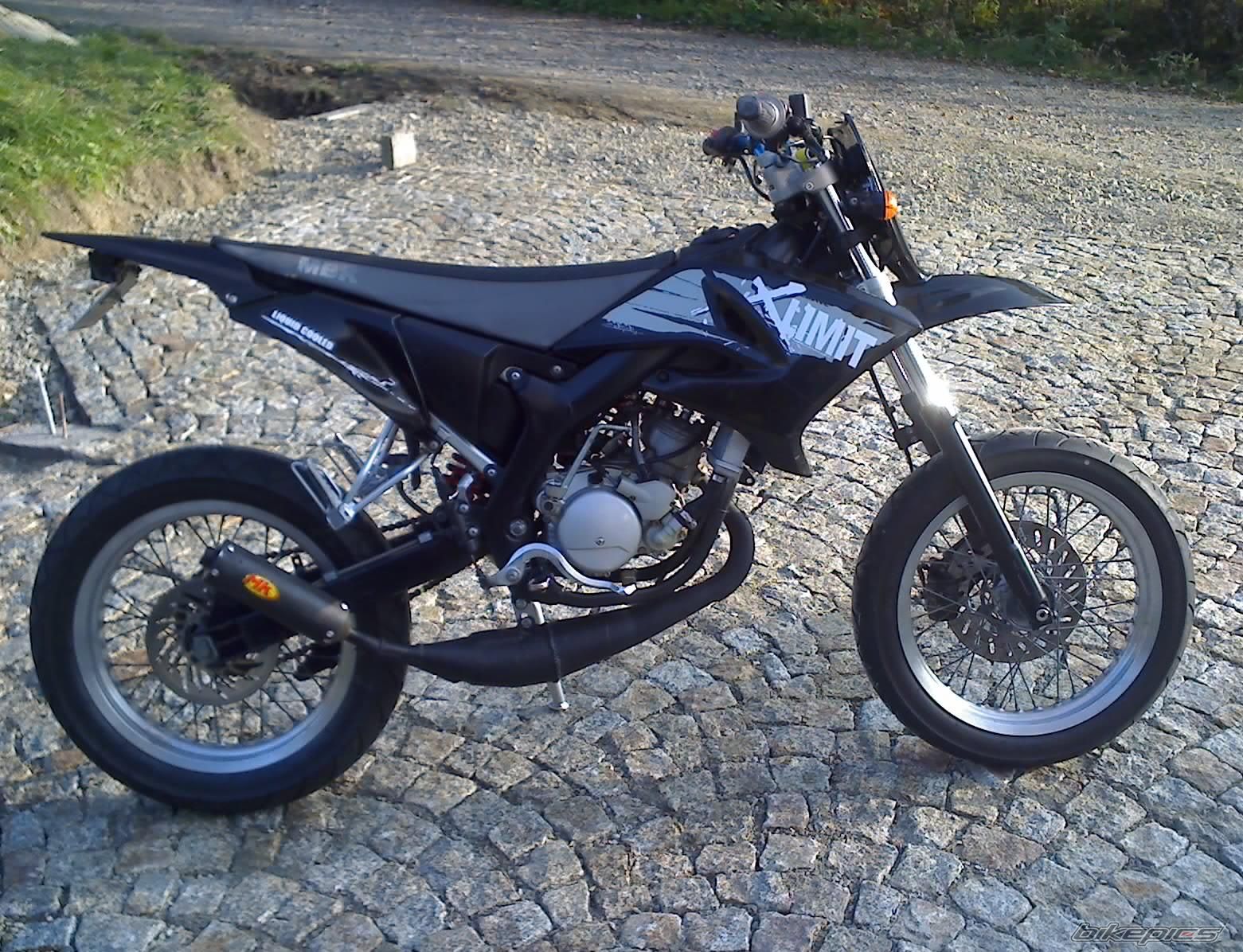Photo 2244990