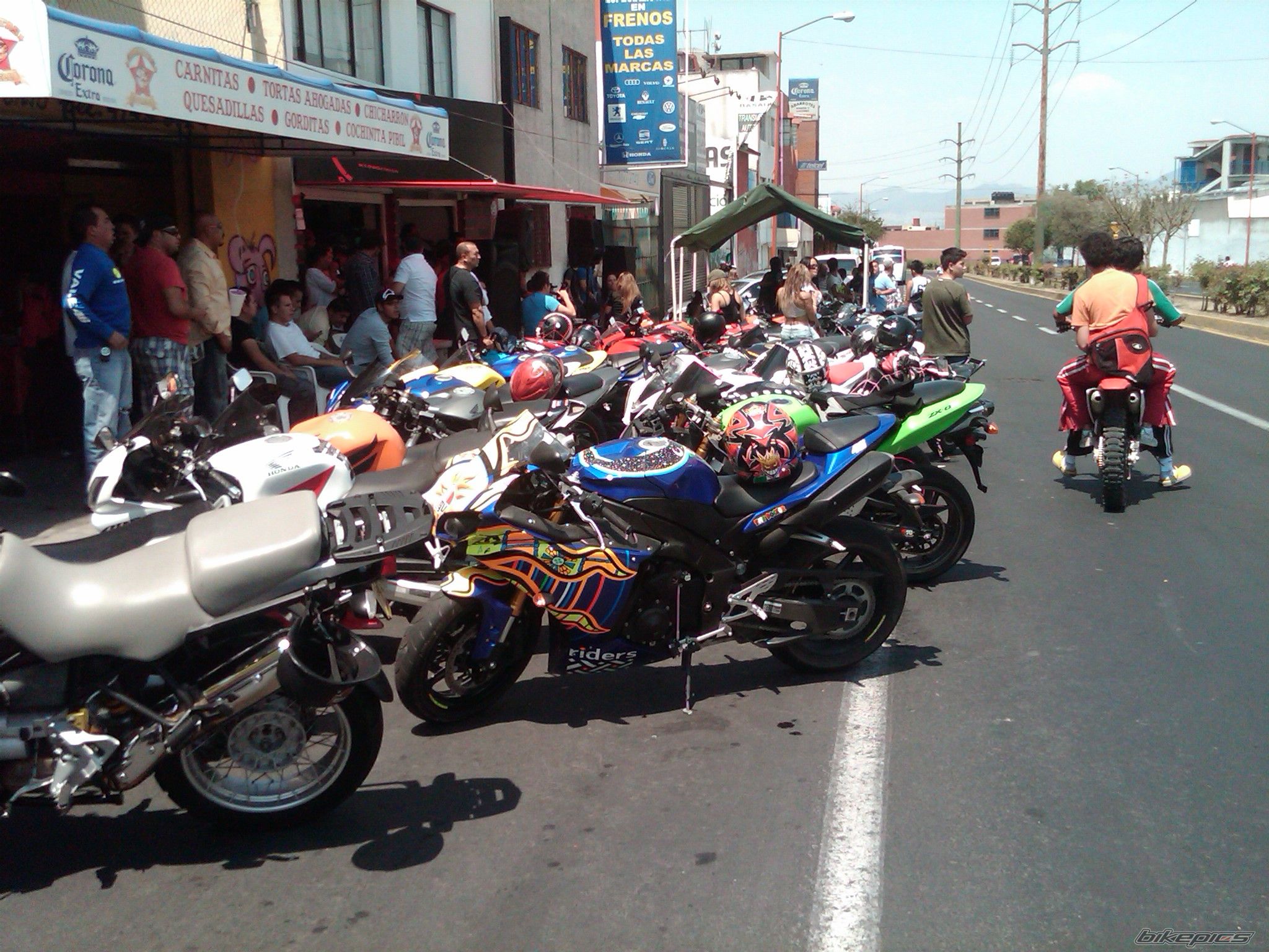 Photo 2245111