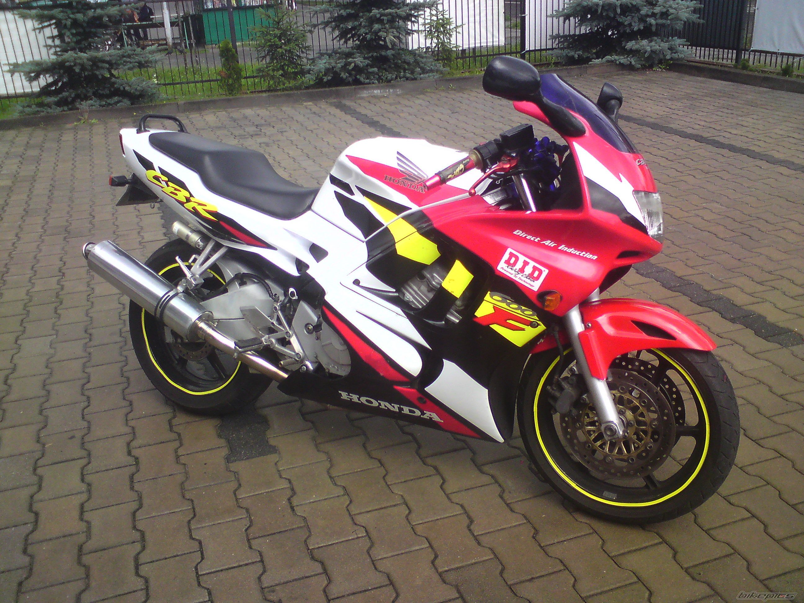 Photo 2245232