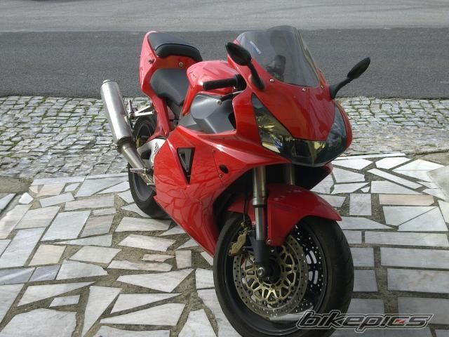Photo 2245425