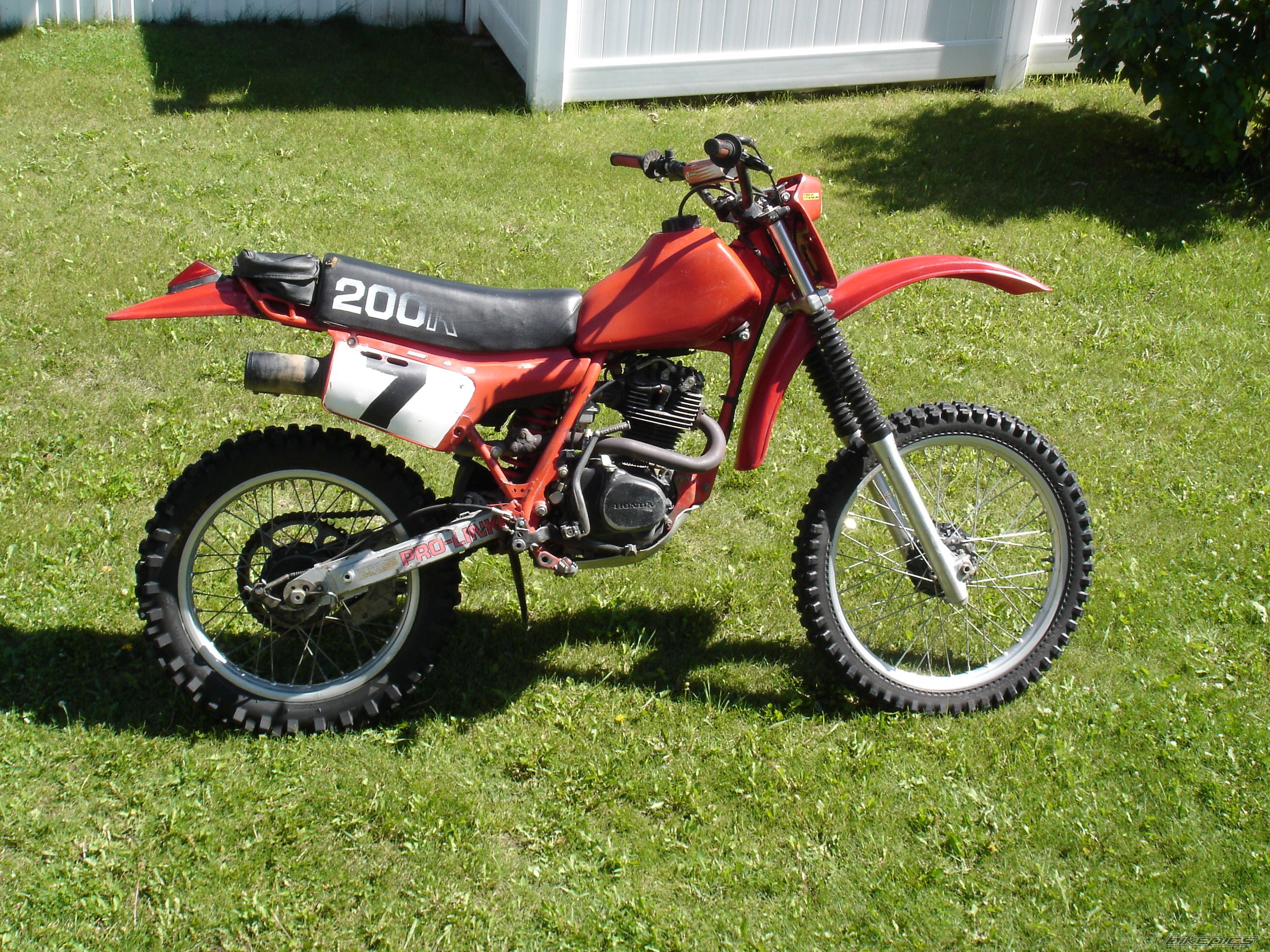 Photo 2245459