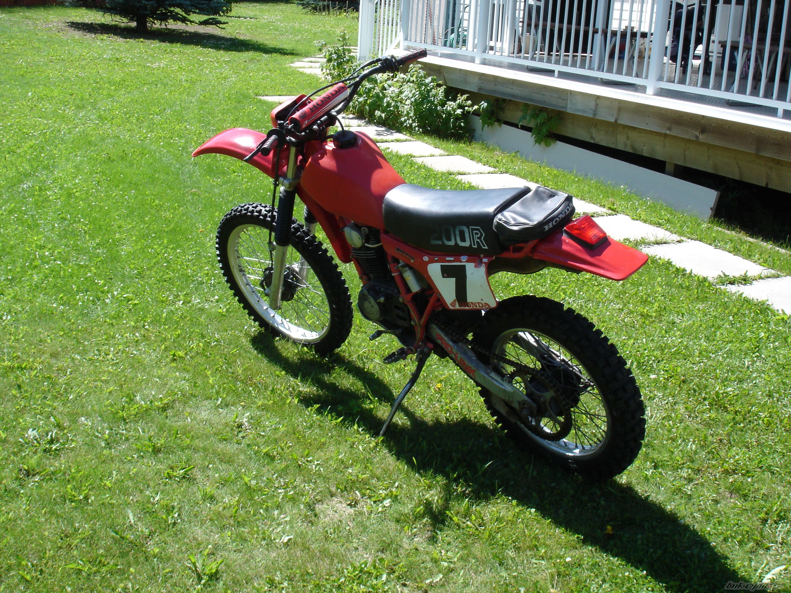 Photo 2245485
