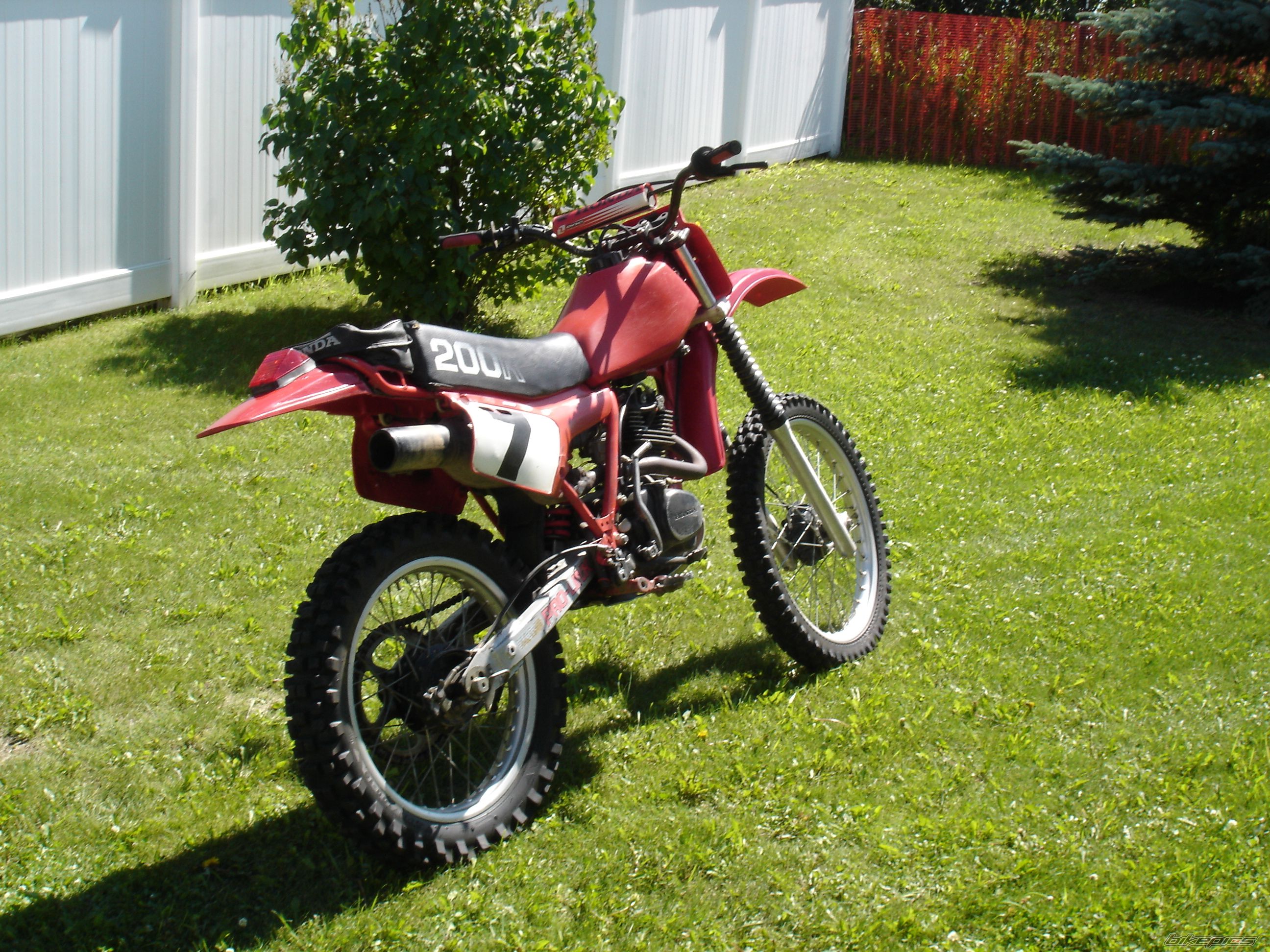 Photo 2245486