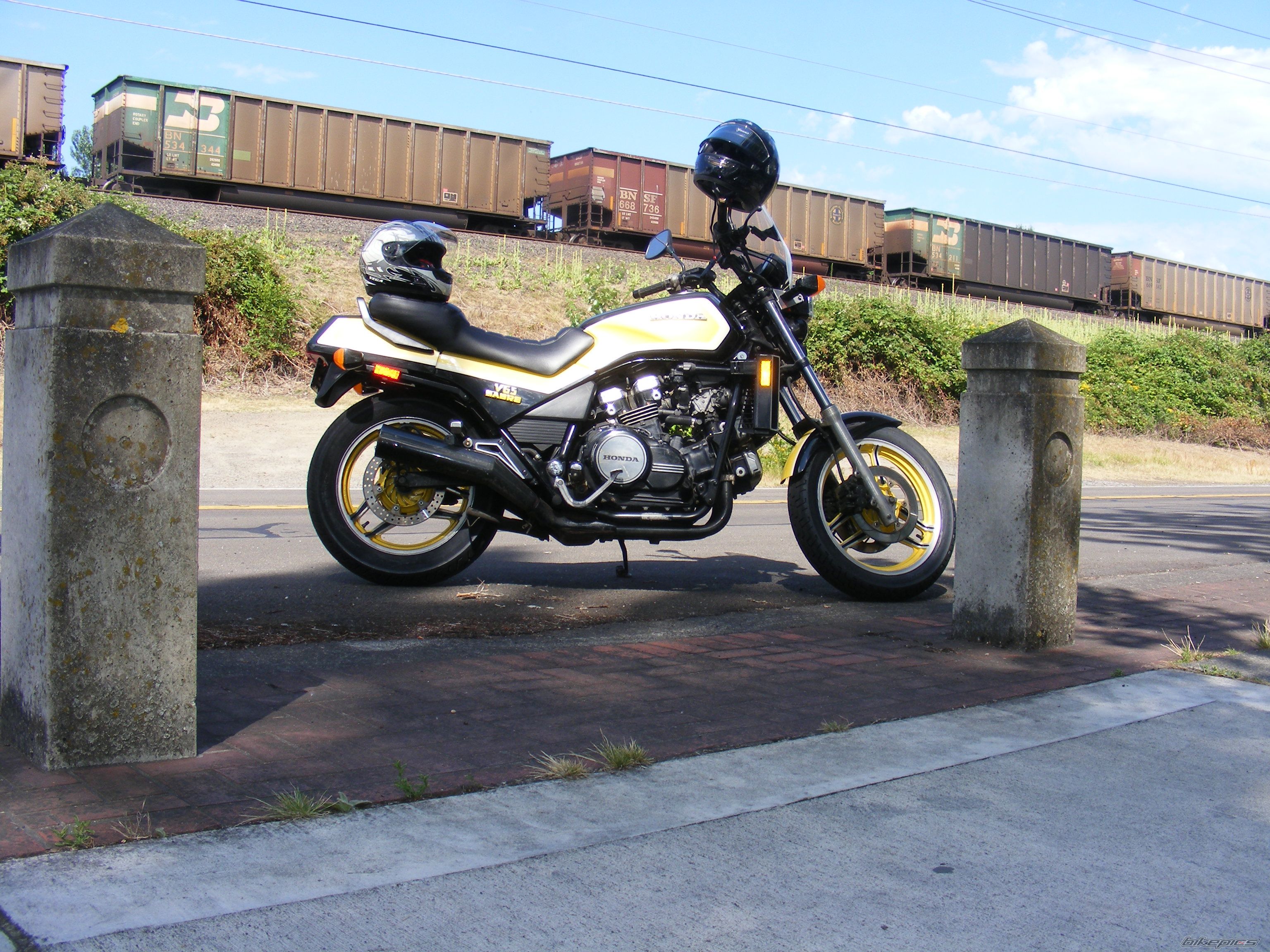 Photo 2245489