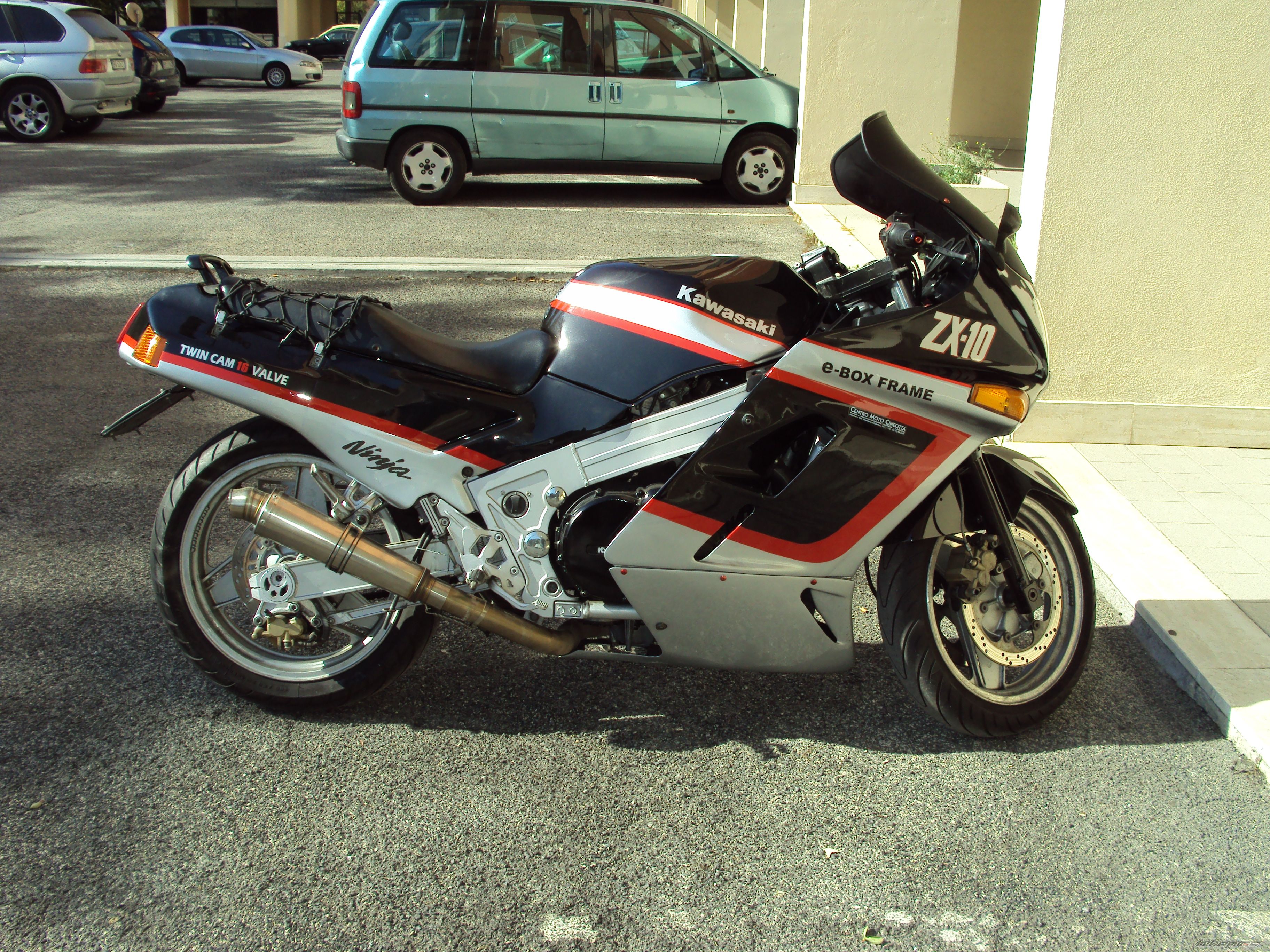 Photo 2245816