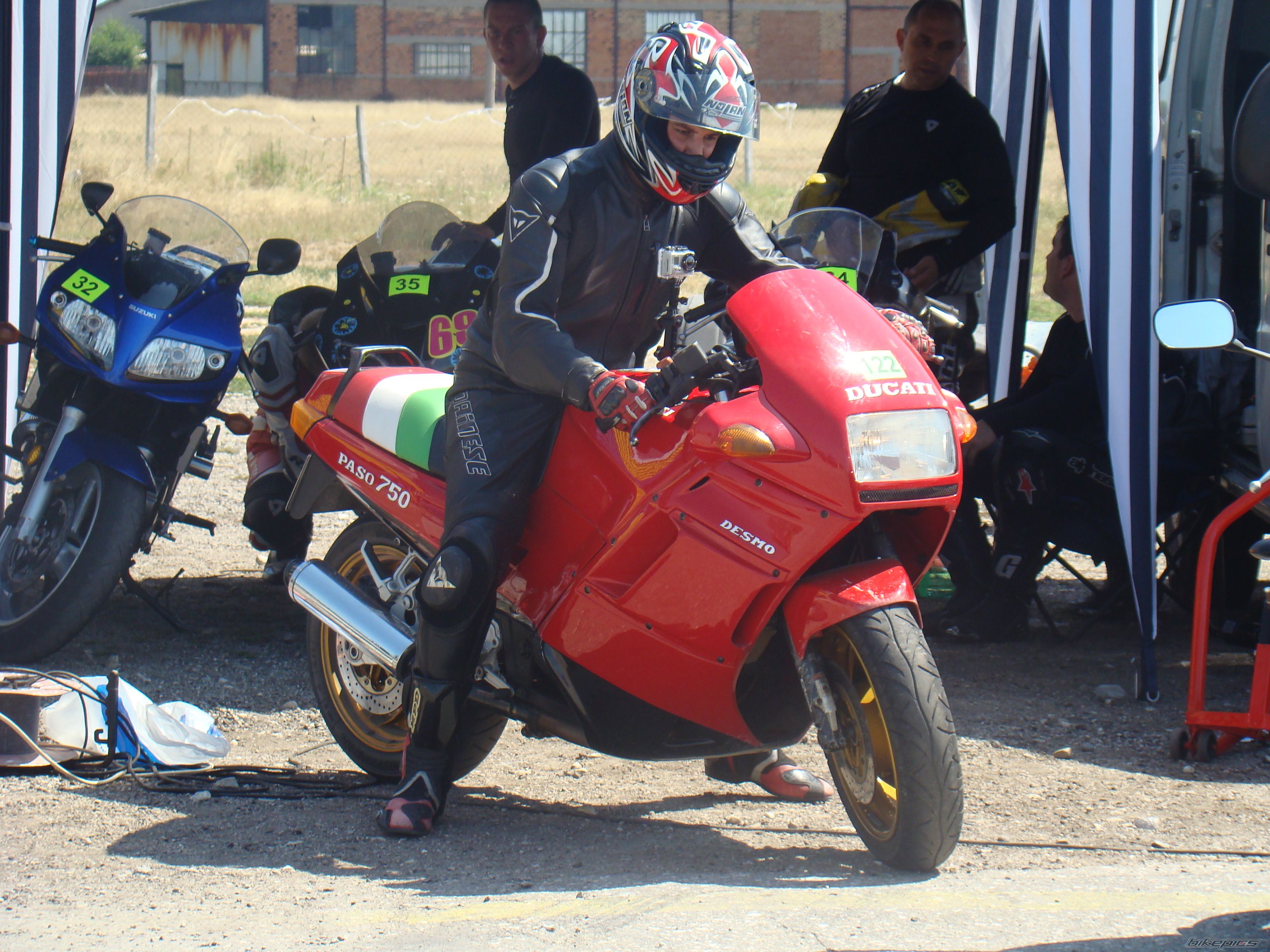 Photo 2245870