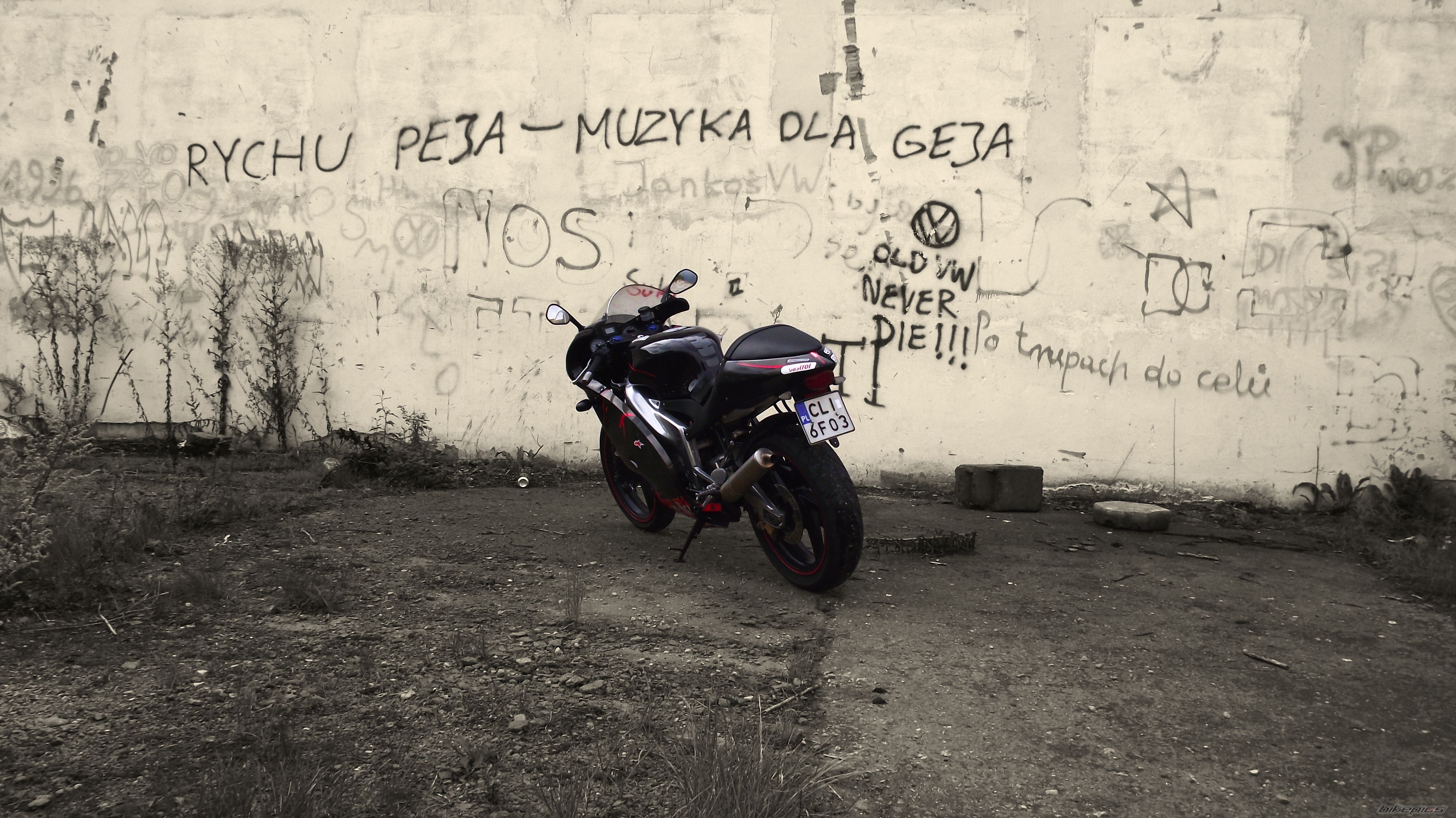 Photo 2246074