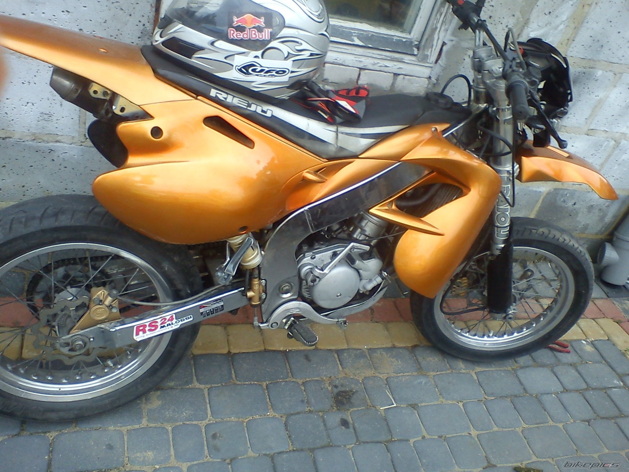 Photo 2246457