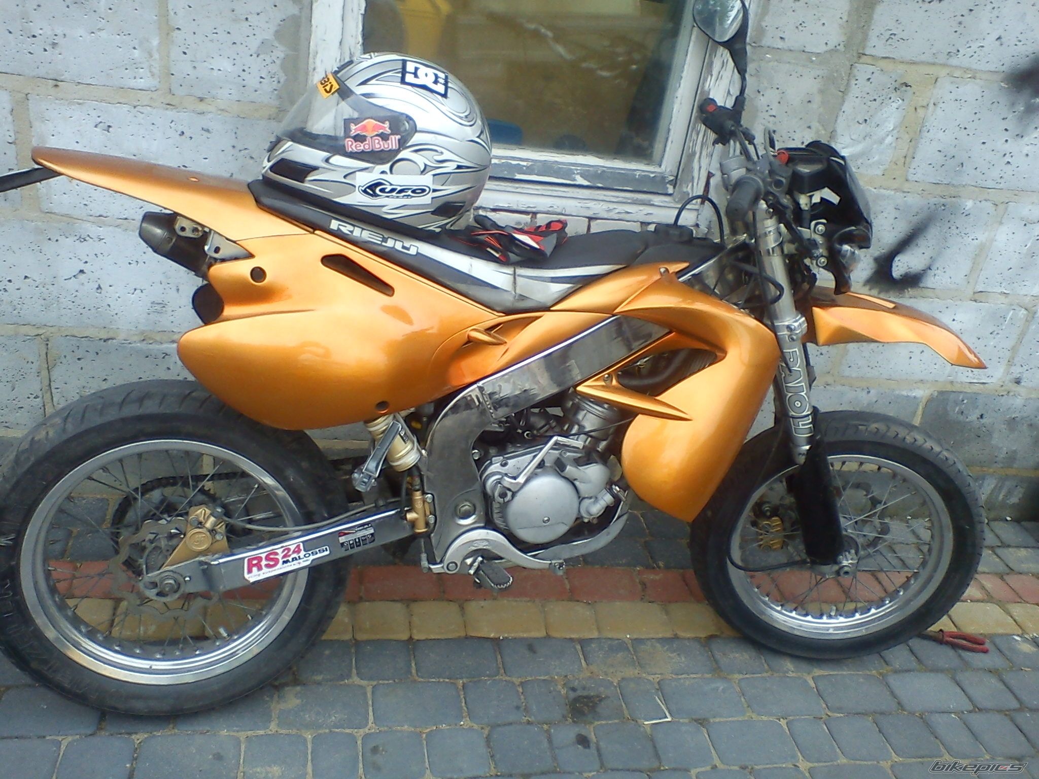 Photo 2246466