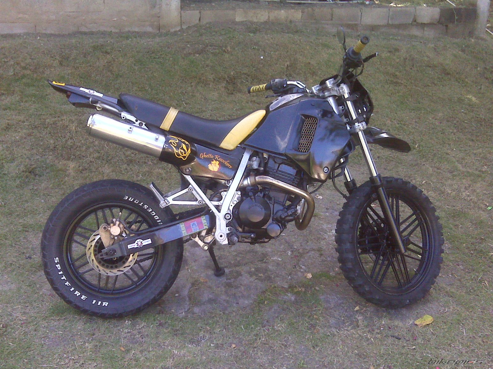 Photo 2247651