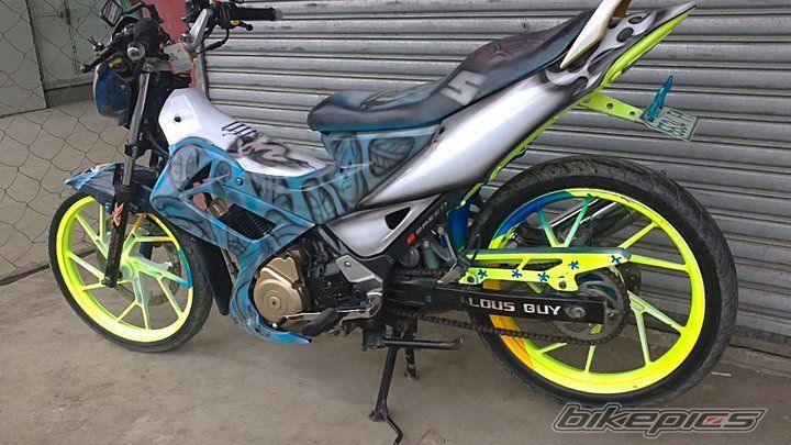 Photo 2247904