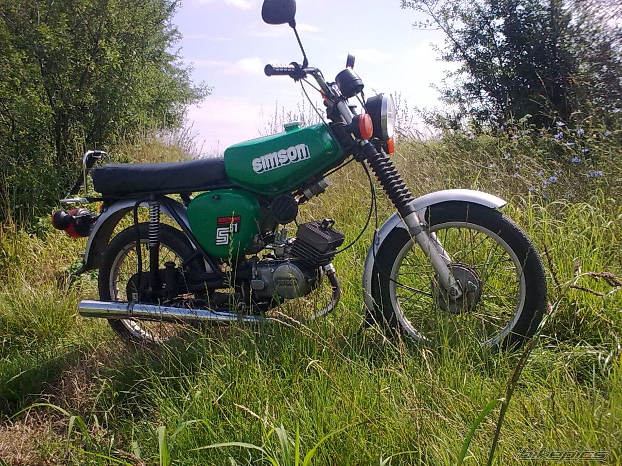 Photo 2248056