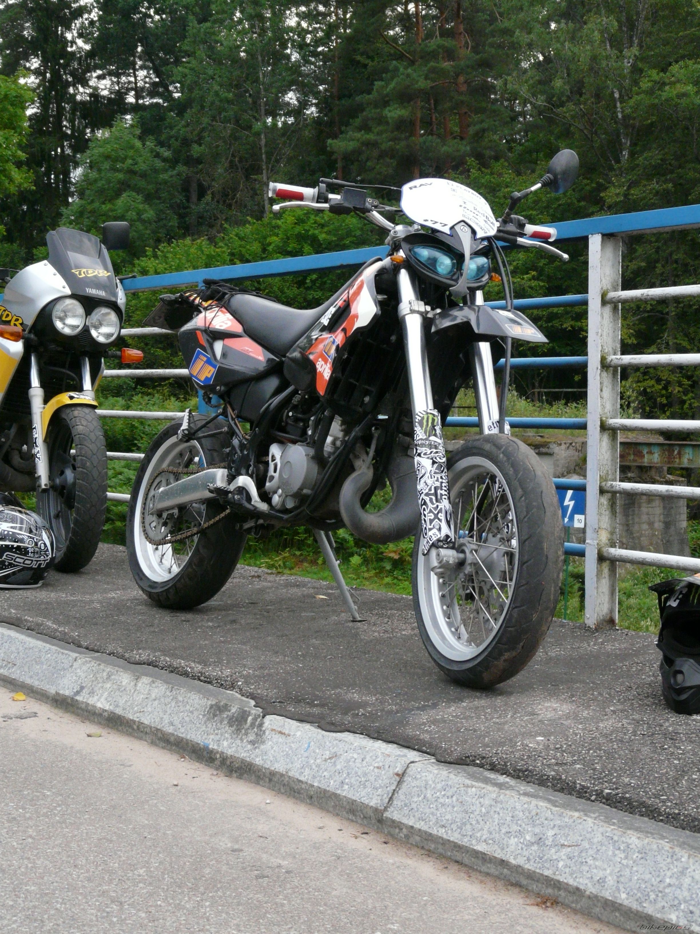 Photo 2248681