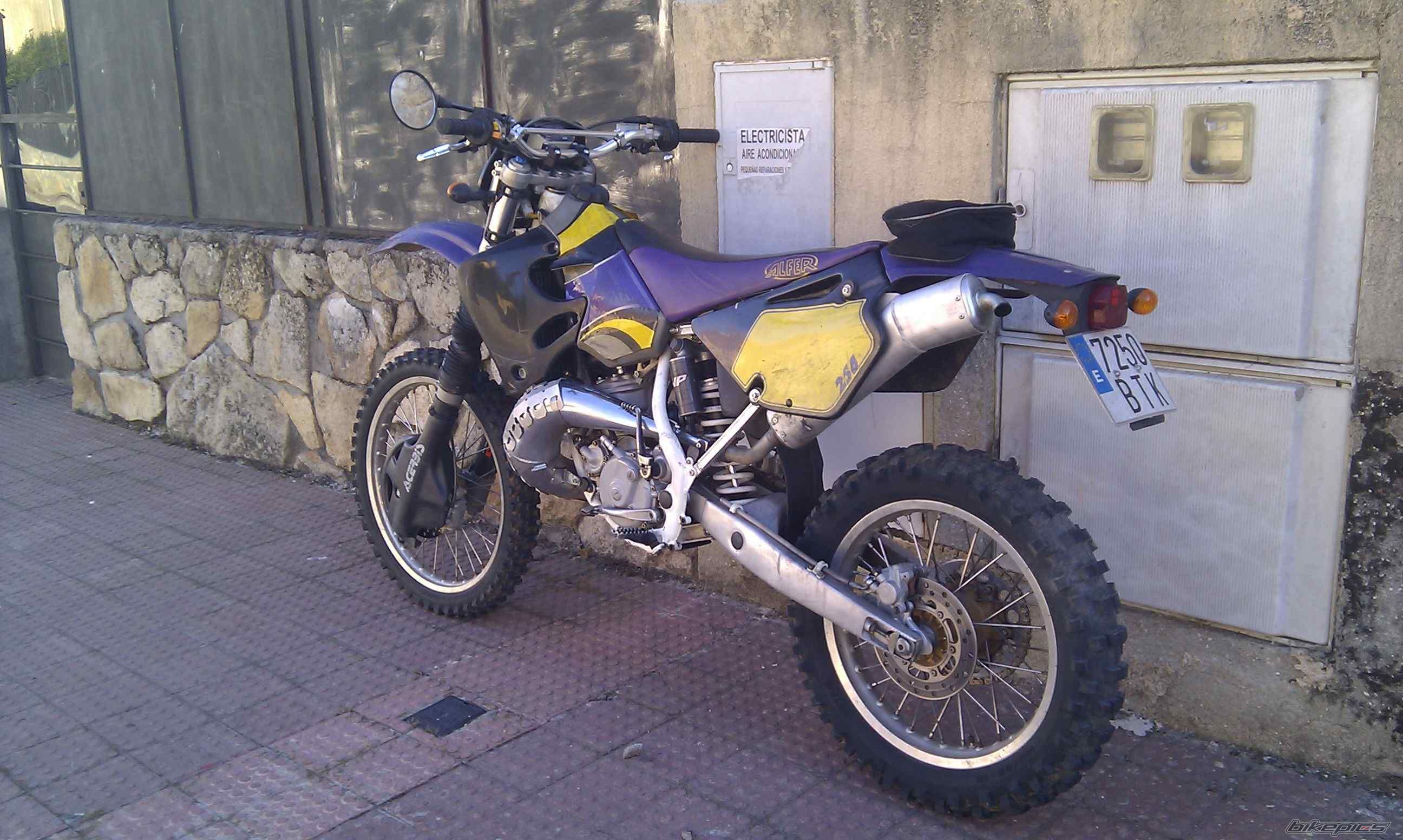Photo 2248810