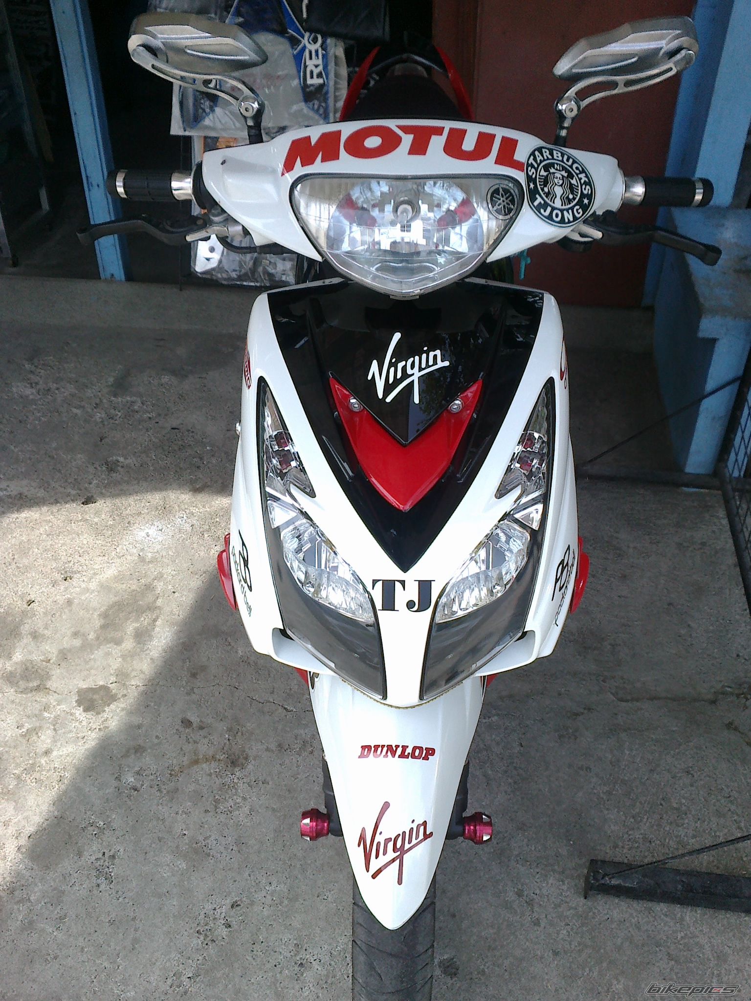 Photo 2249335