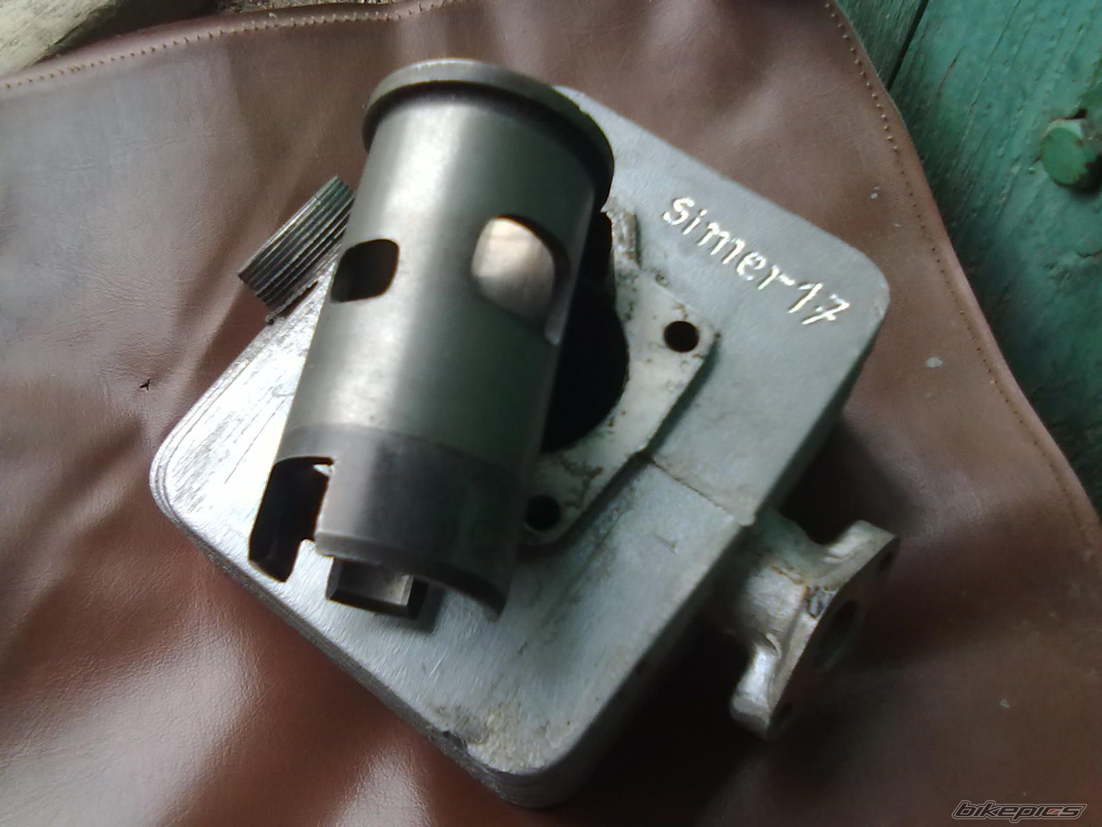 Photo 2249481
