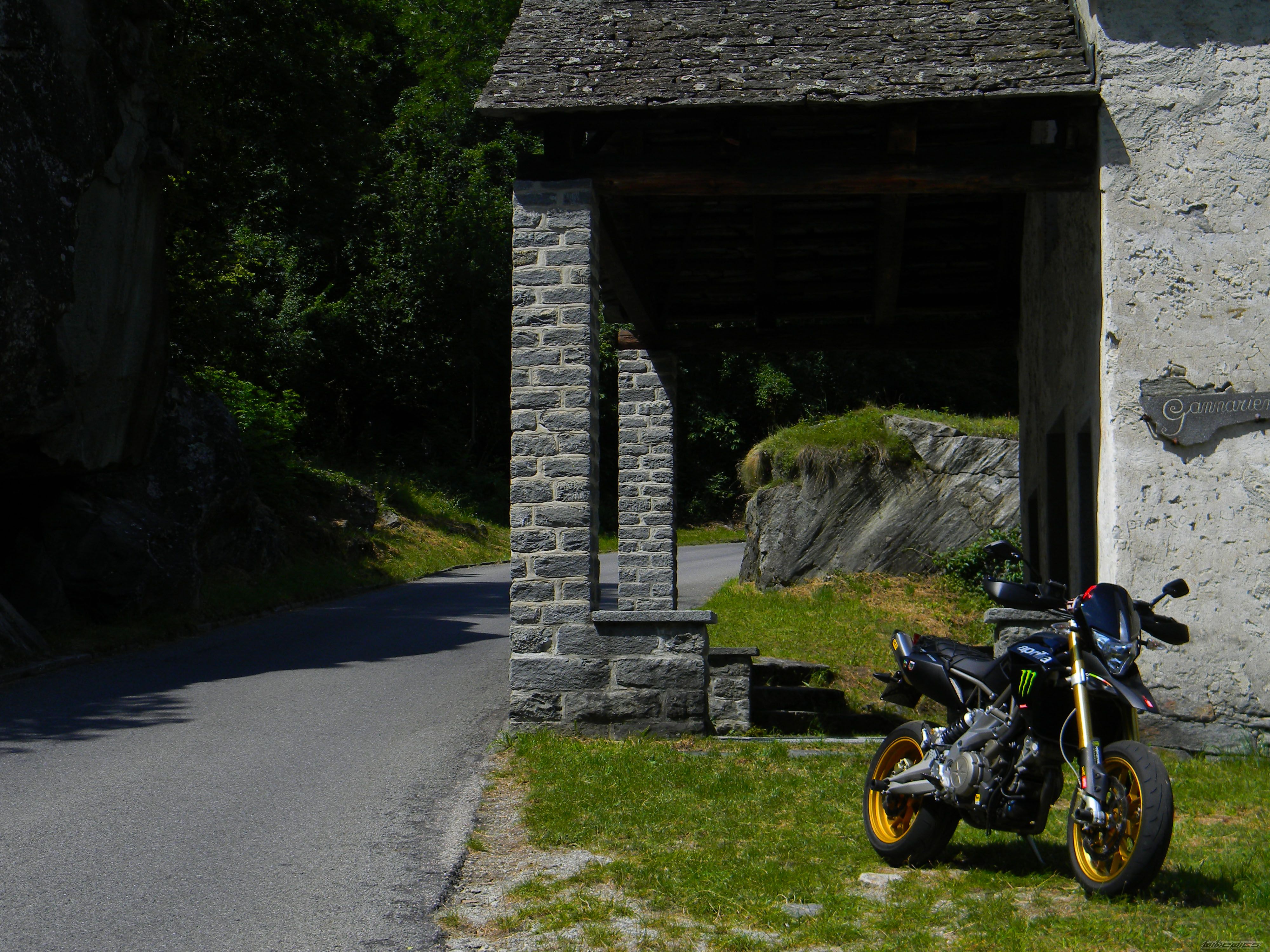 Bike Photo 2249635