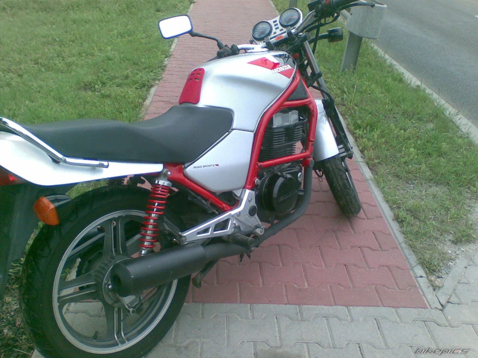 Photo 2249846