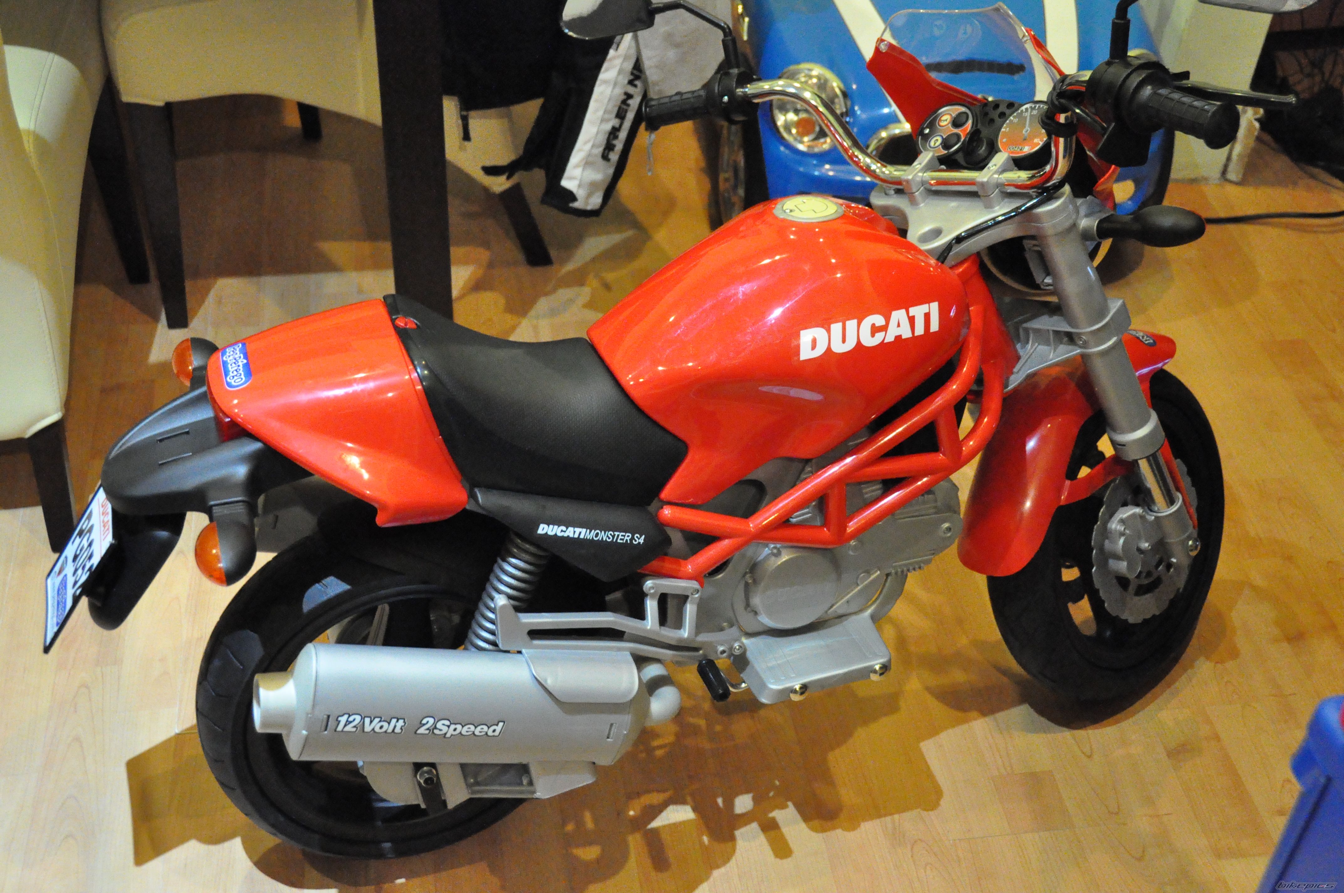 Photo 2251412