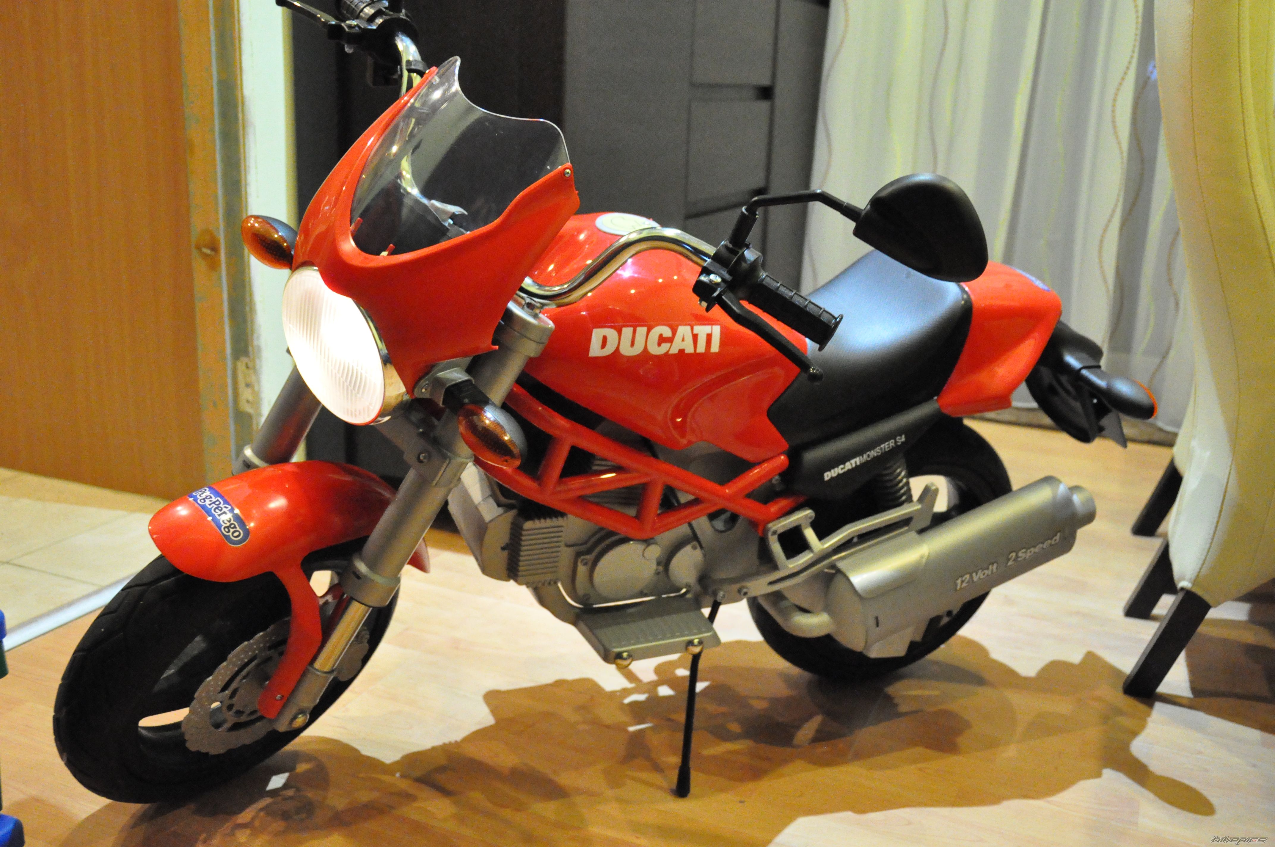 Photo 2251413