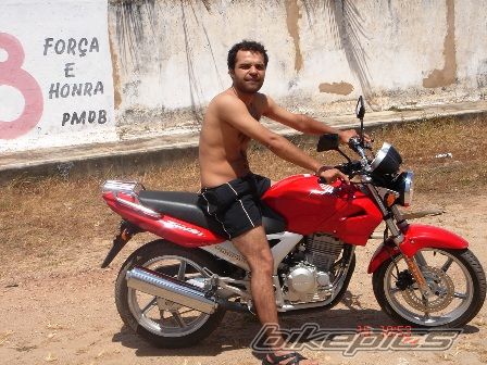 Photo 2252848