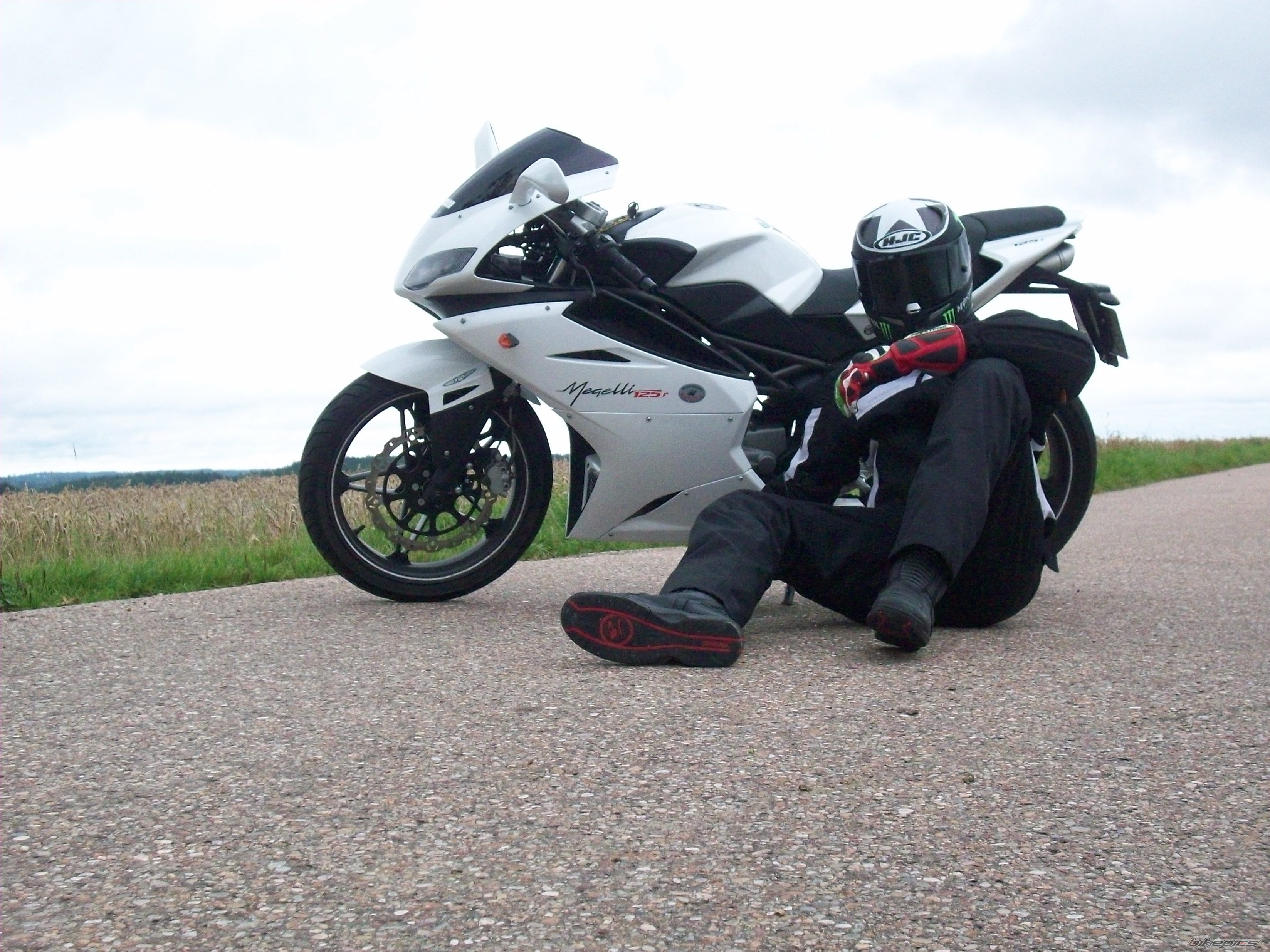 Photo 2252939