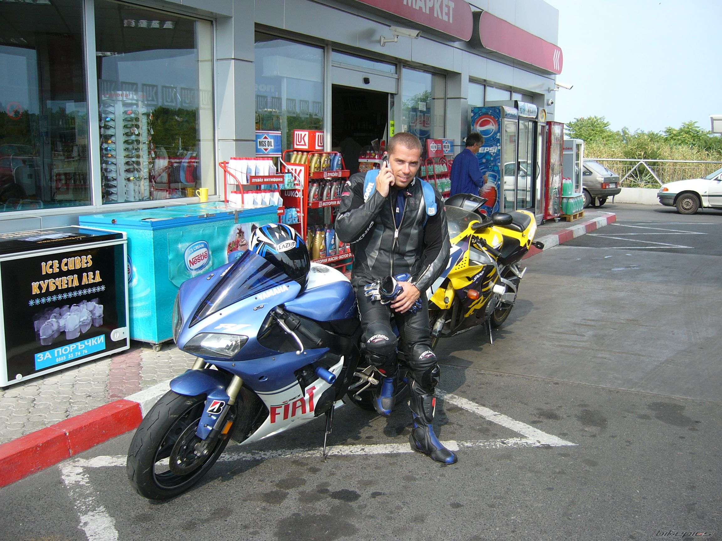 Photo 2253795