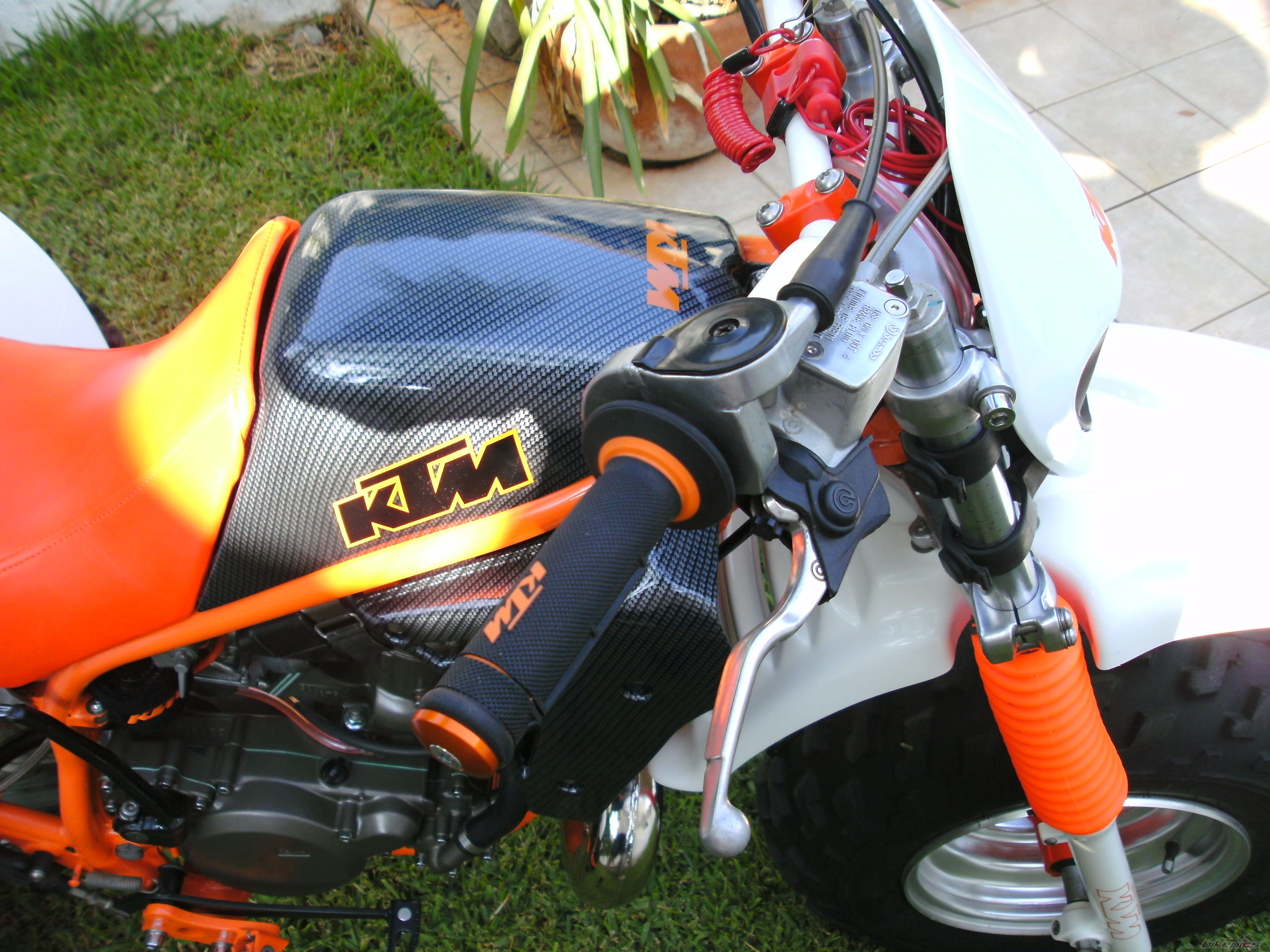 Photo 2253839