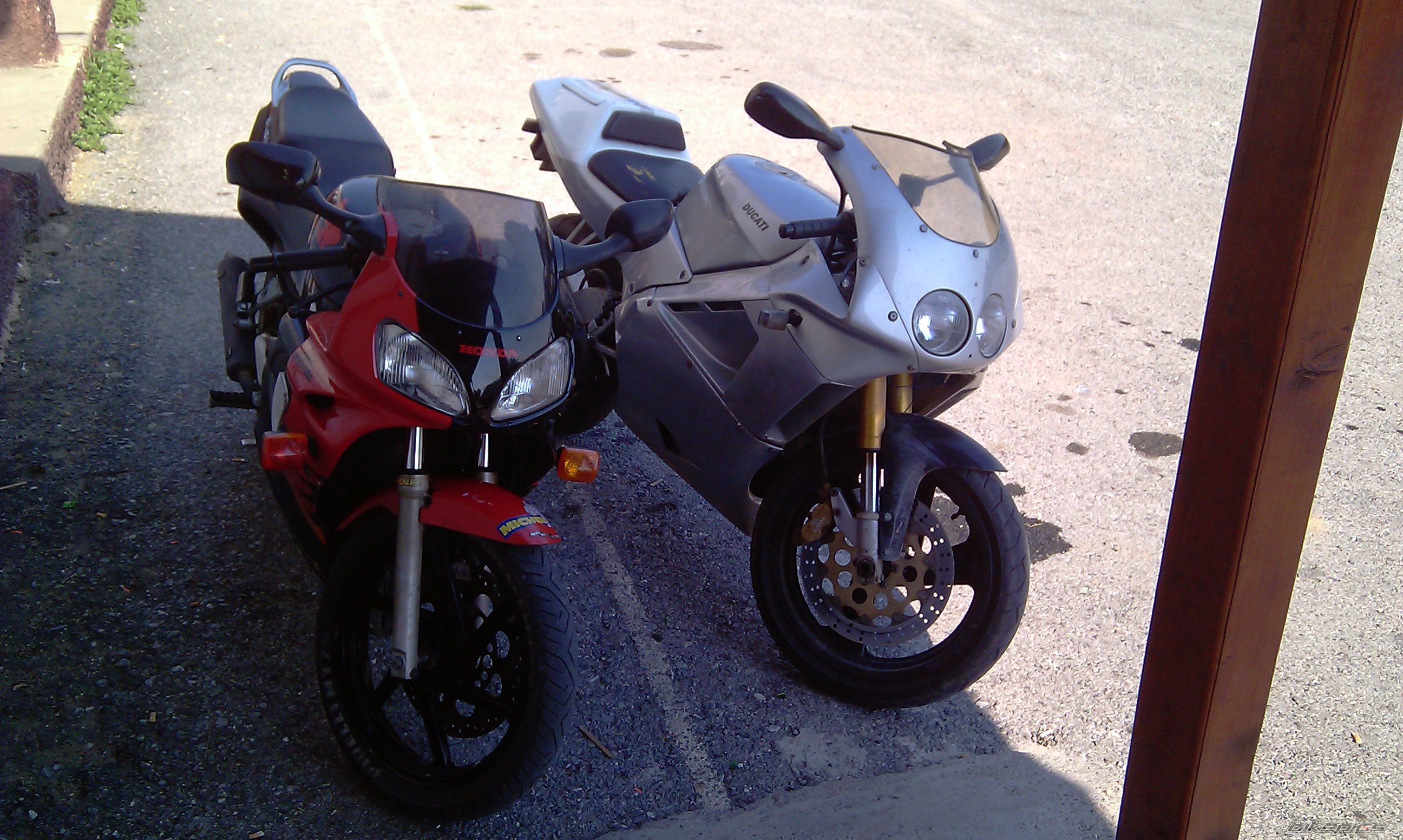 Photo 2254677
