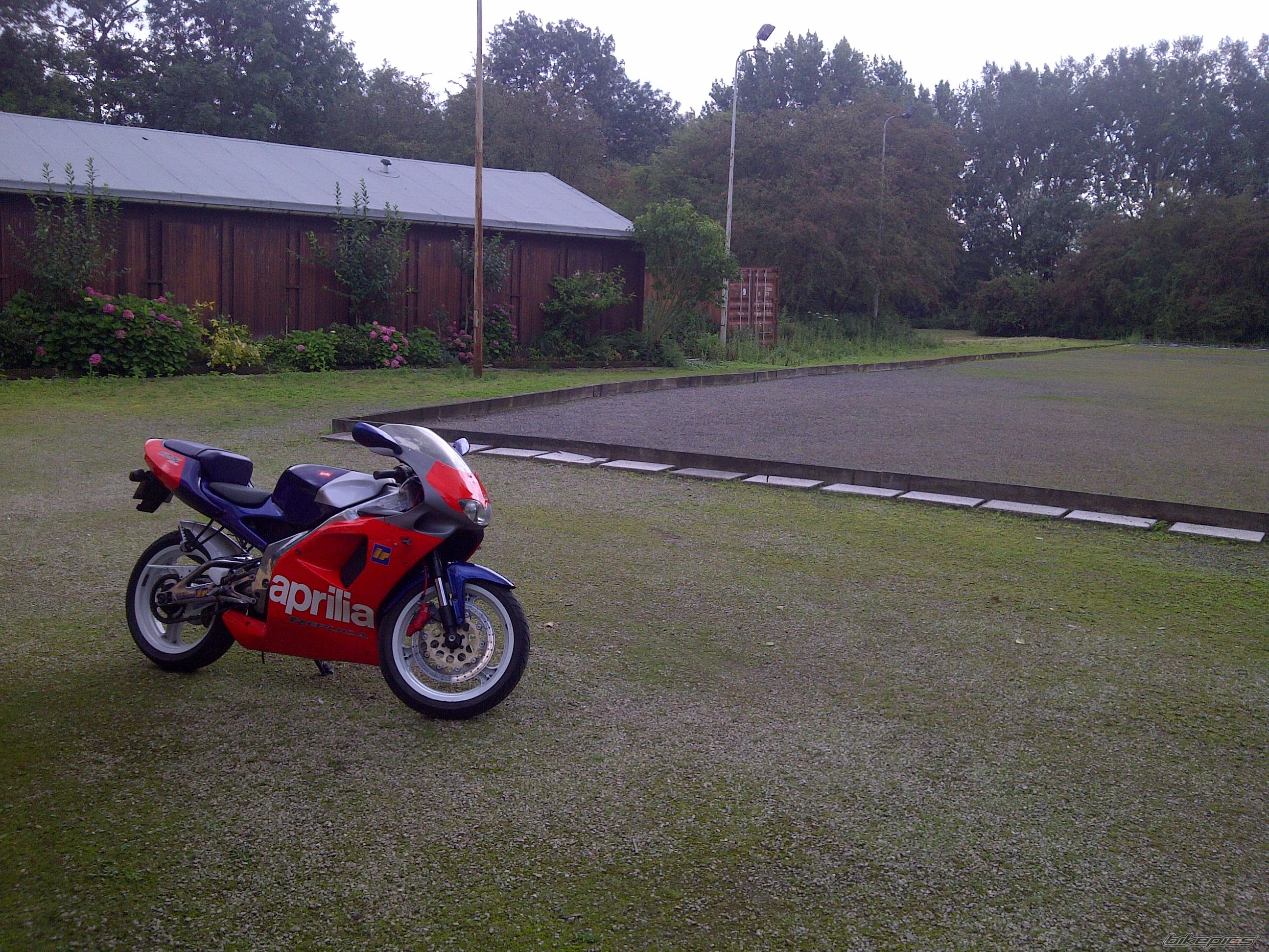 Photo 2255579